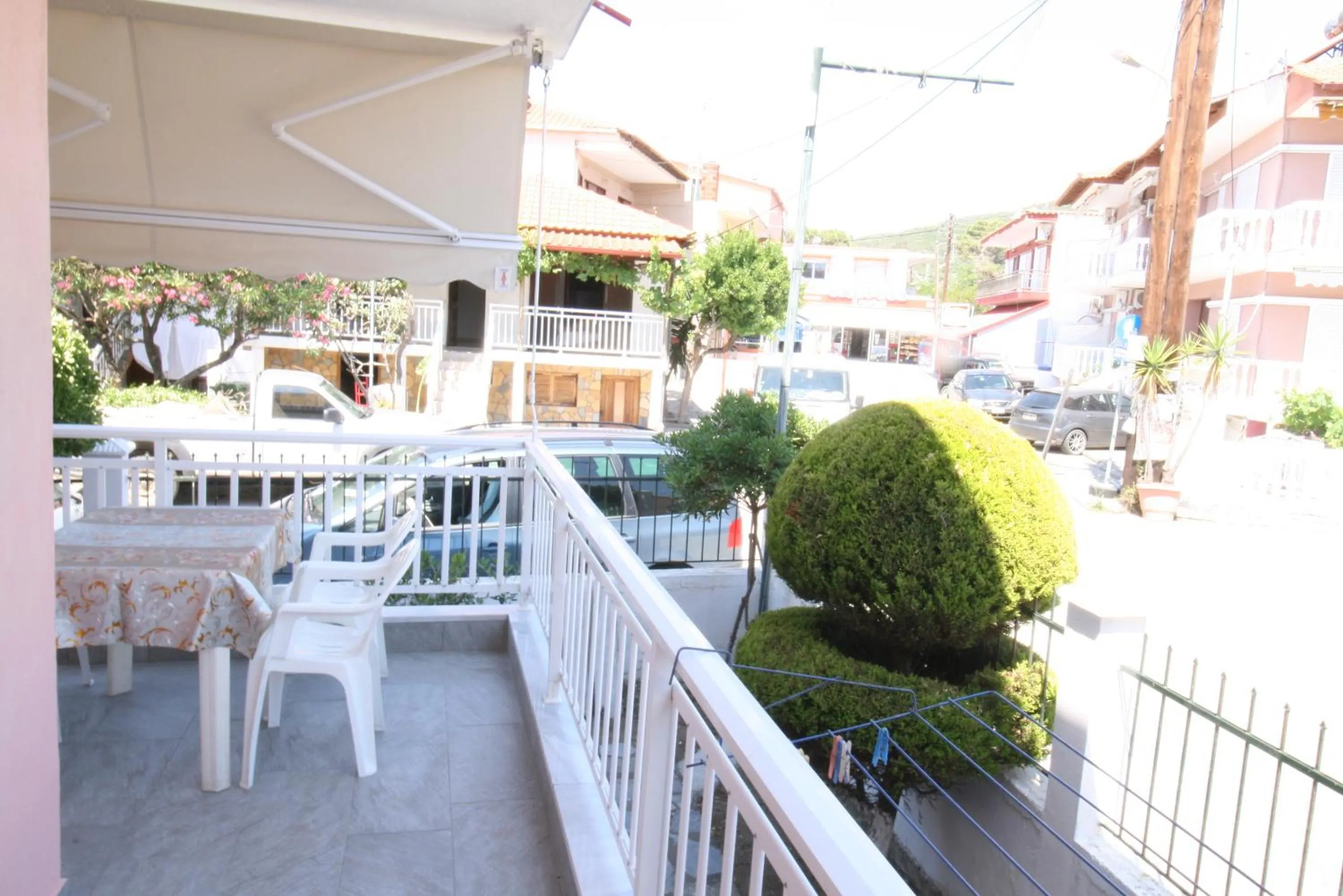 Balcony/Terrace in SARTI CENTER studios