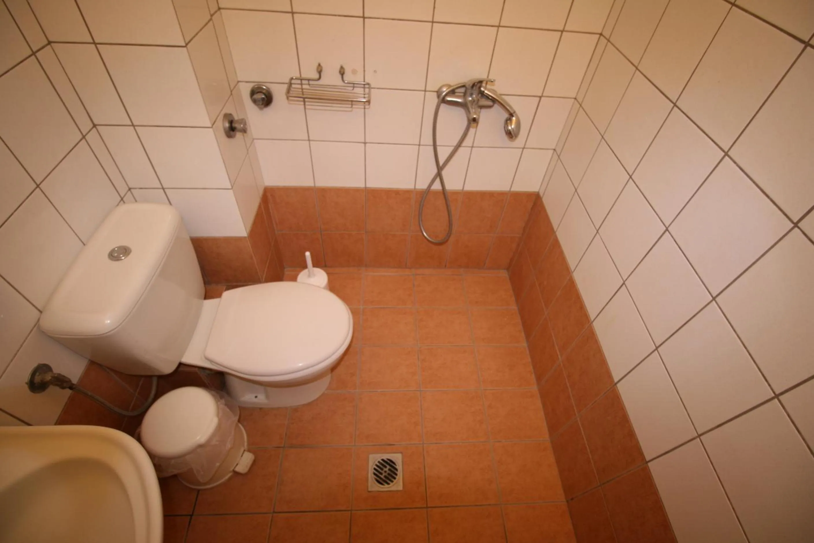 Bathroom in SARTI CENTER studios