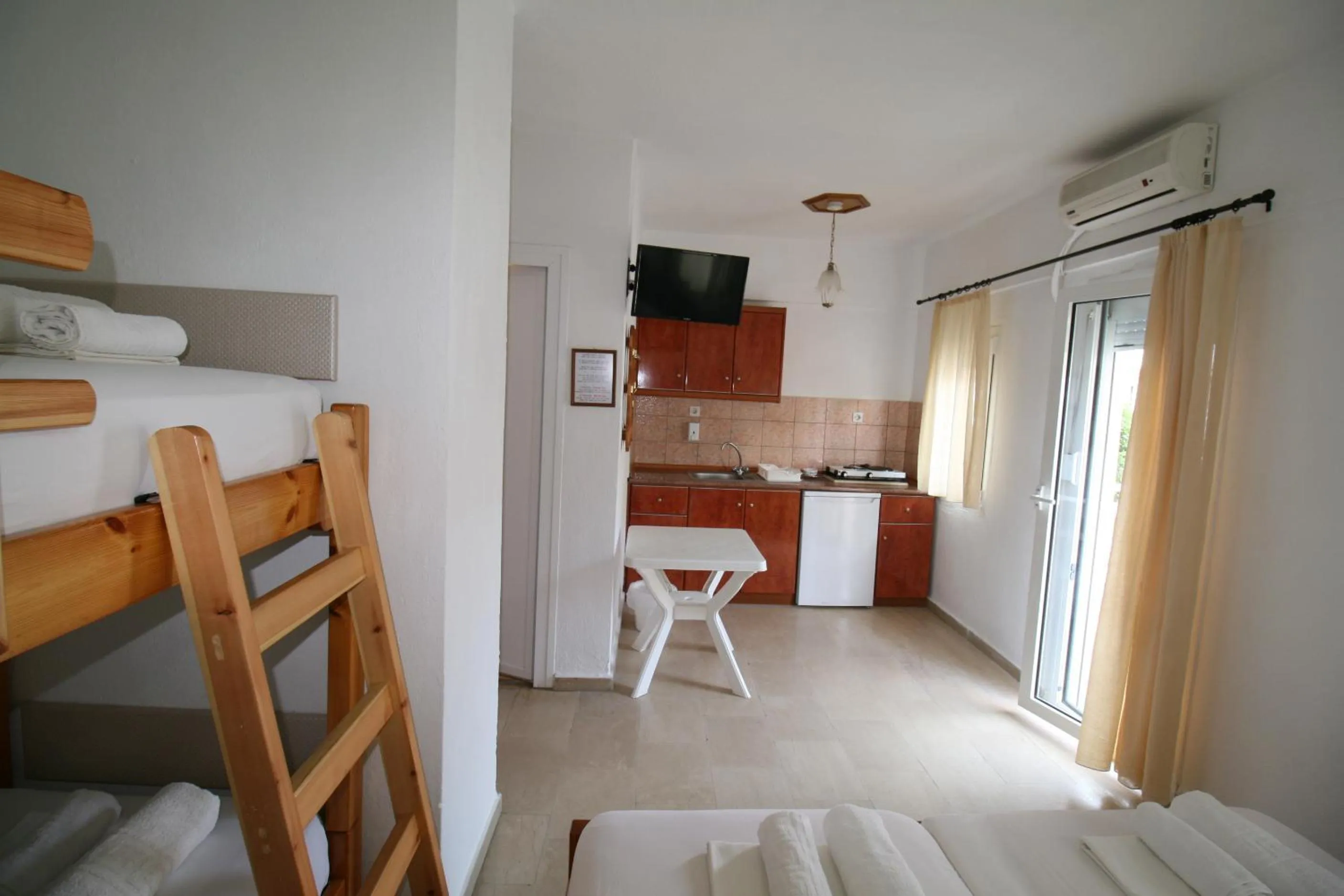 Kitchen or kitchenette in SARTI CENTER studios