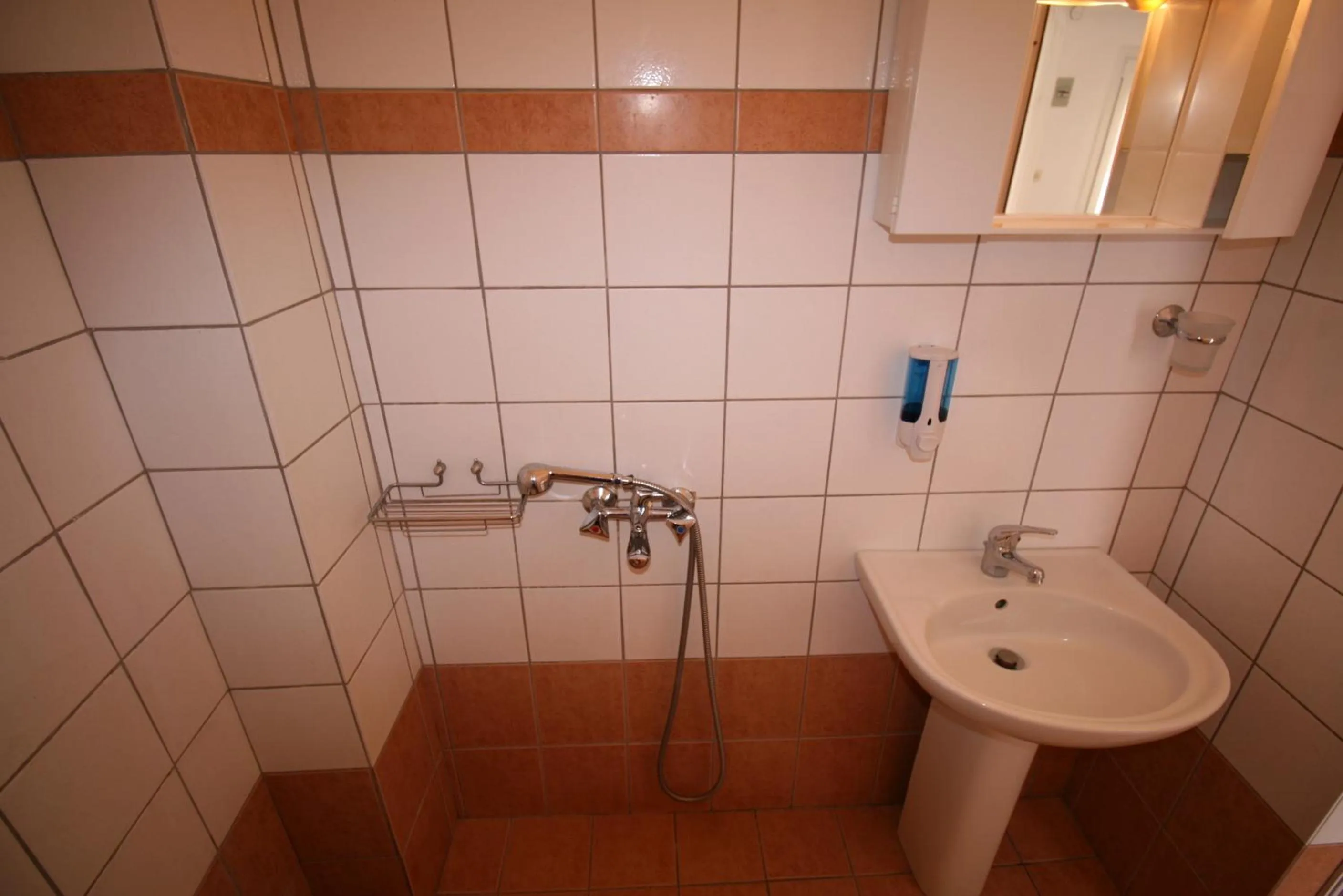 Bathroom in SARTI CENTER studios