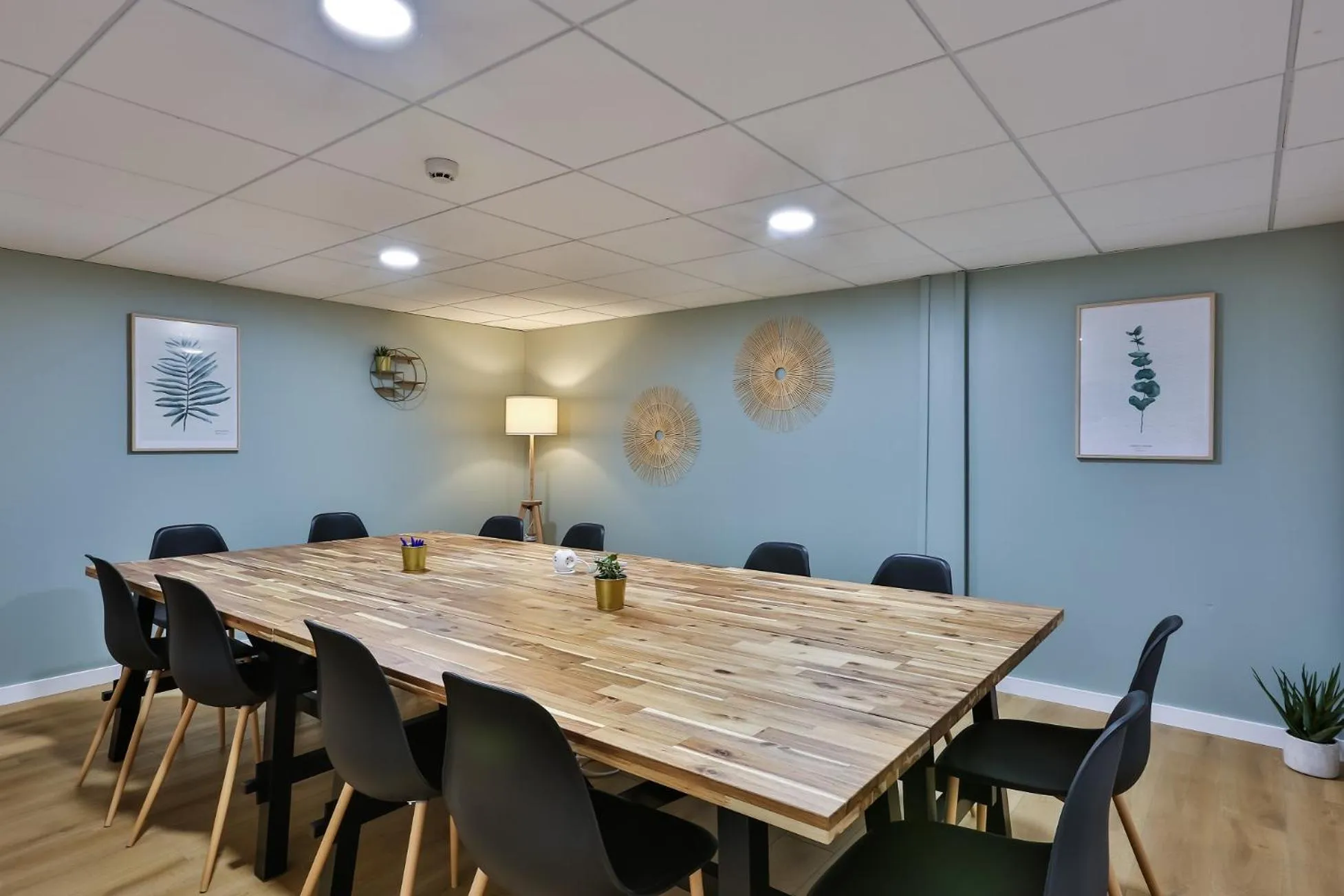 Meeting/conference room in Hôtel & Spa FACE À LA MER