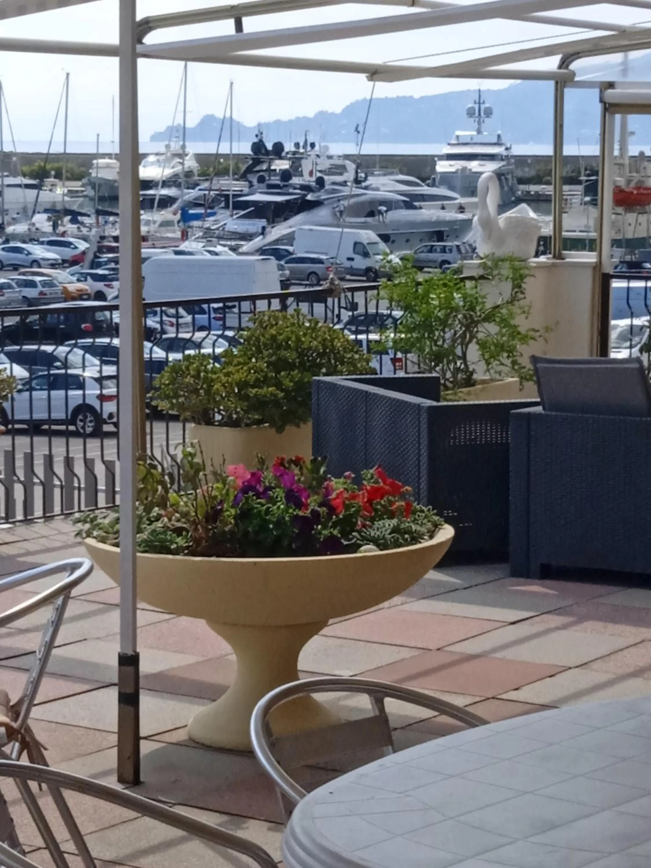 Communal lounge/ TV room in Albergo Stella Di Mare