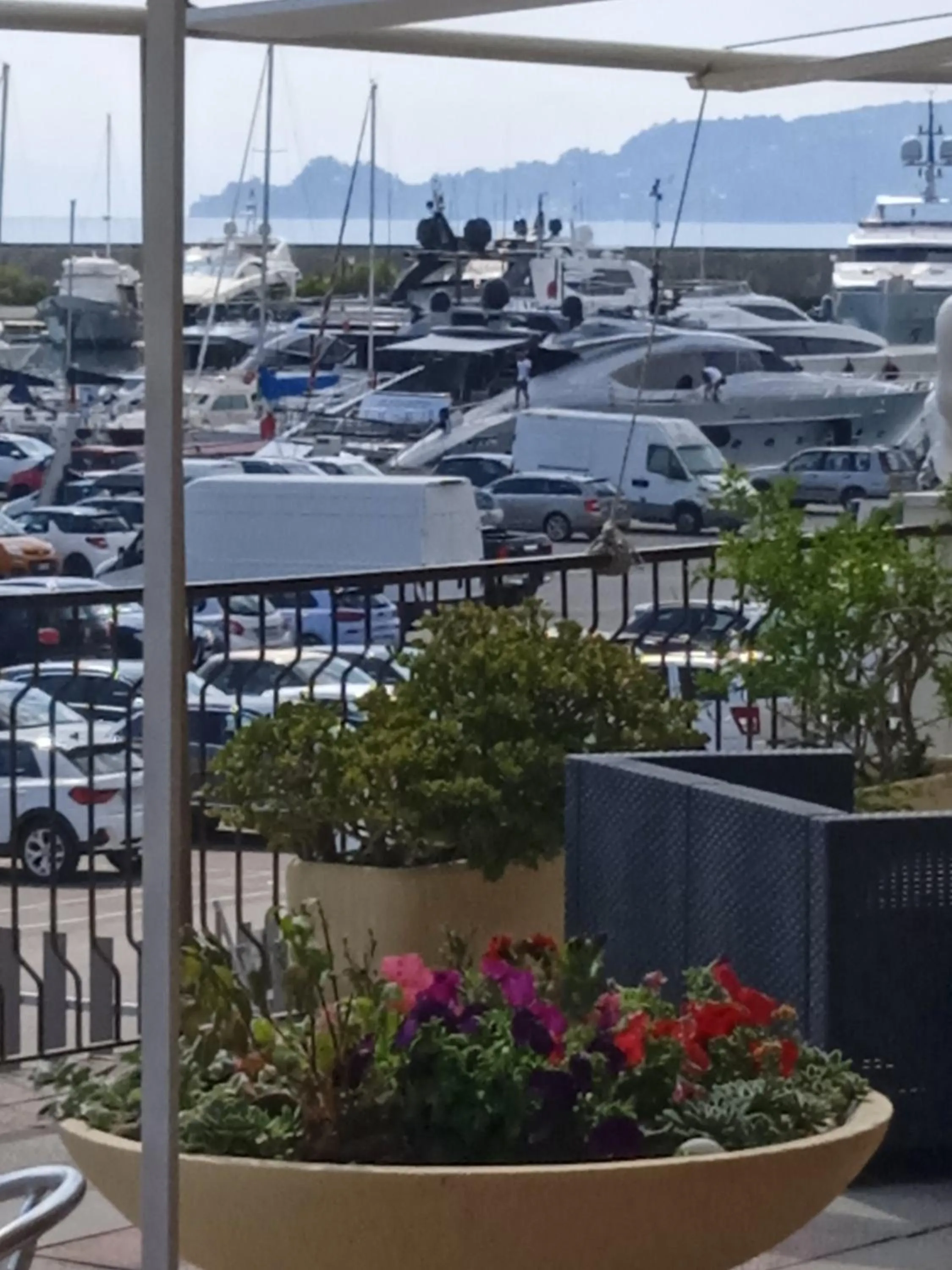 Communal lounge/ TV room in Albergo Stella Di Mare