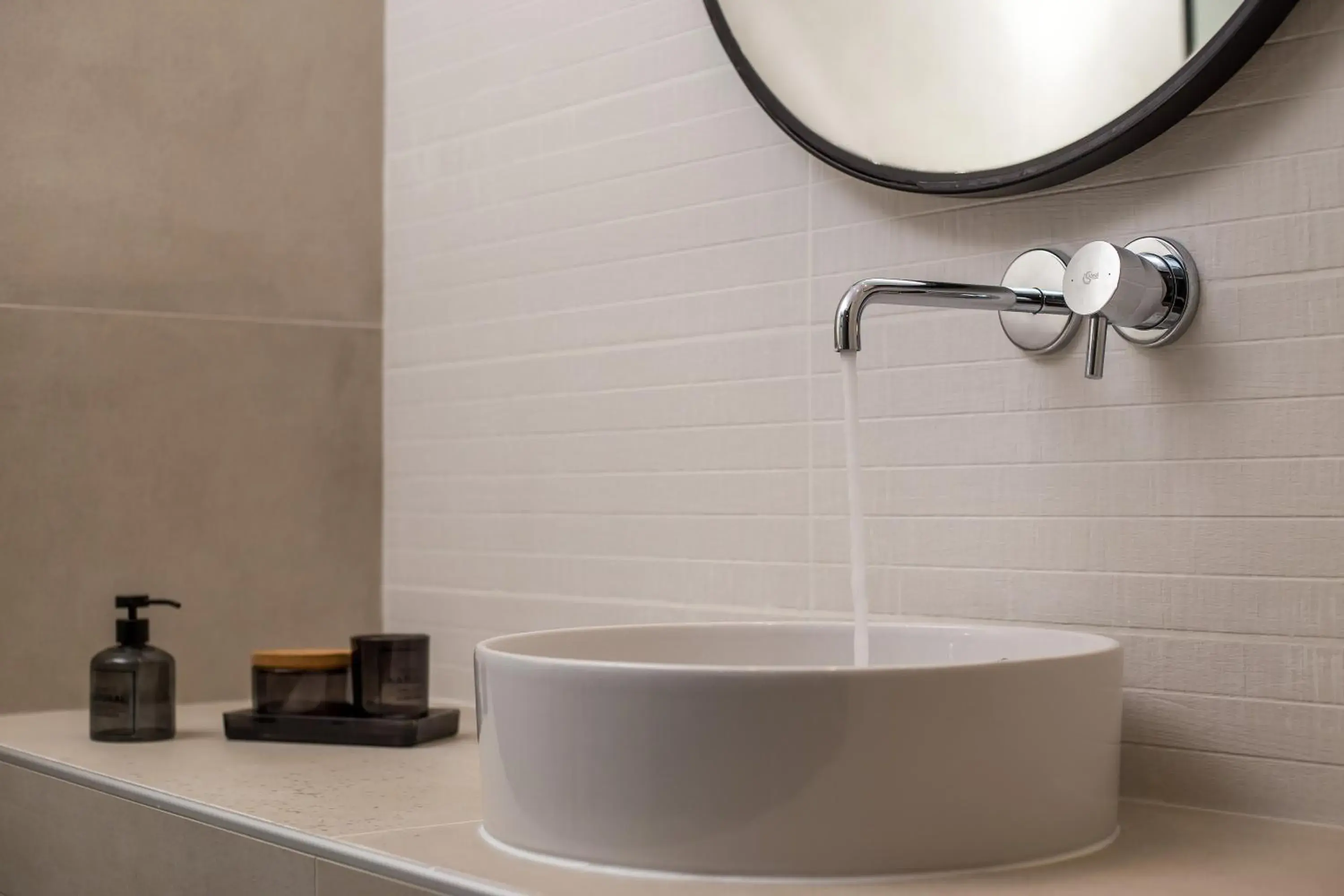 Bathroom in Vanik Suites Bathroom in Vanik Suites