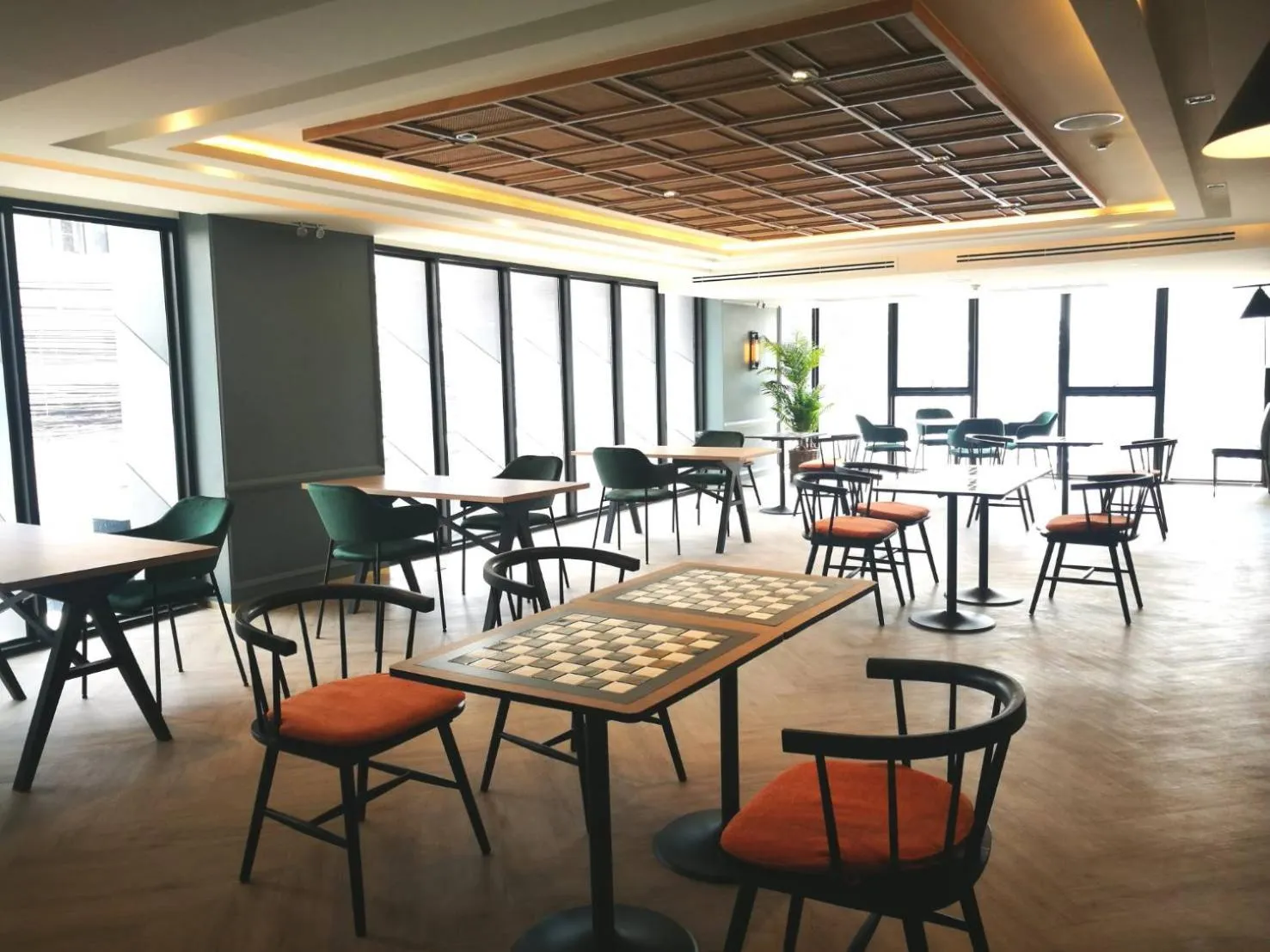 Restaurant/places to eat in The Quart Ruamrudee by UHG