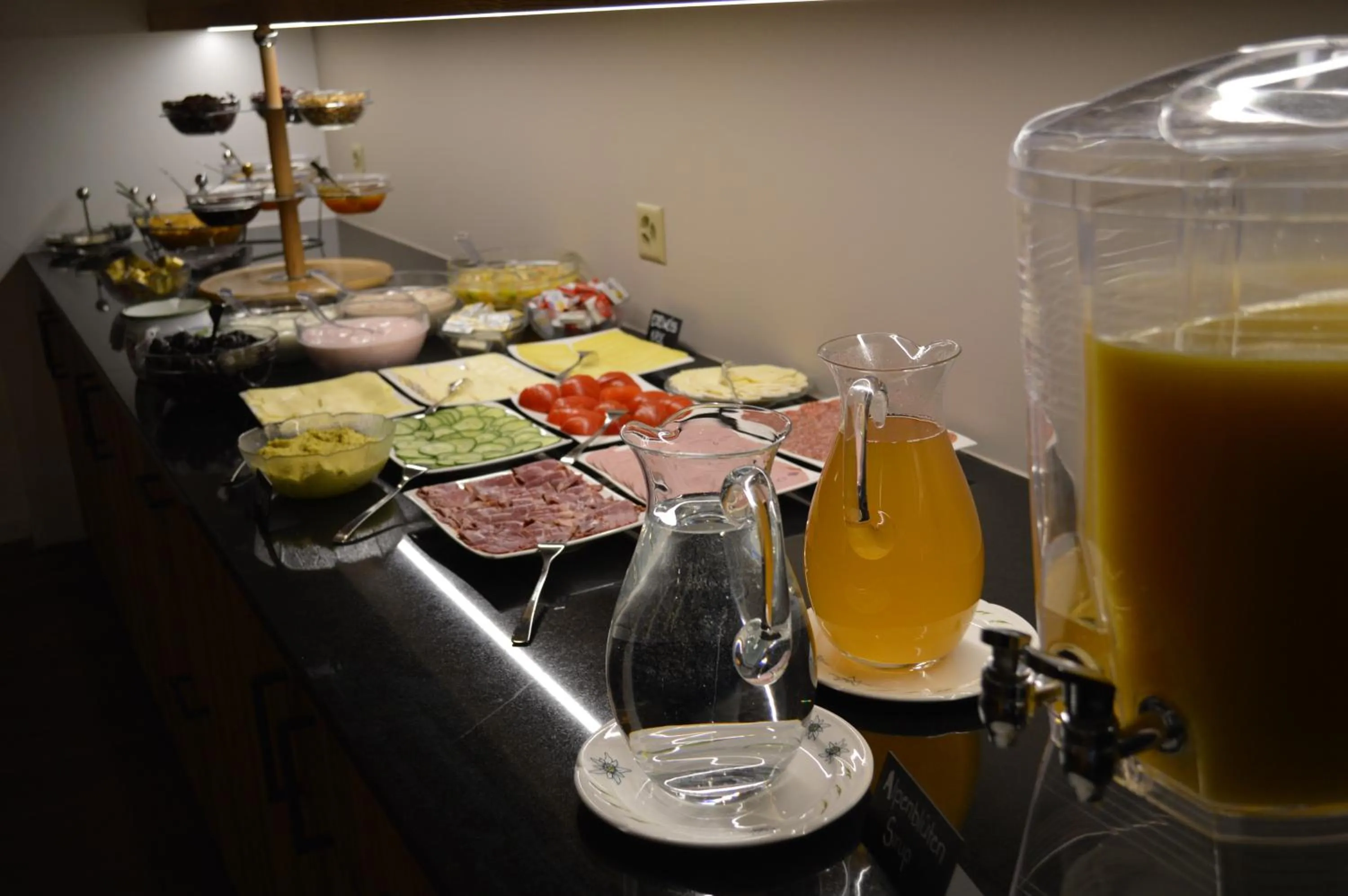 Breakfast in Hotel Edelweiss