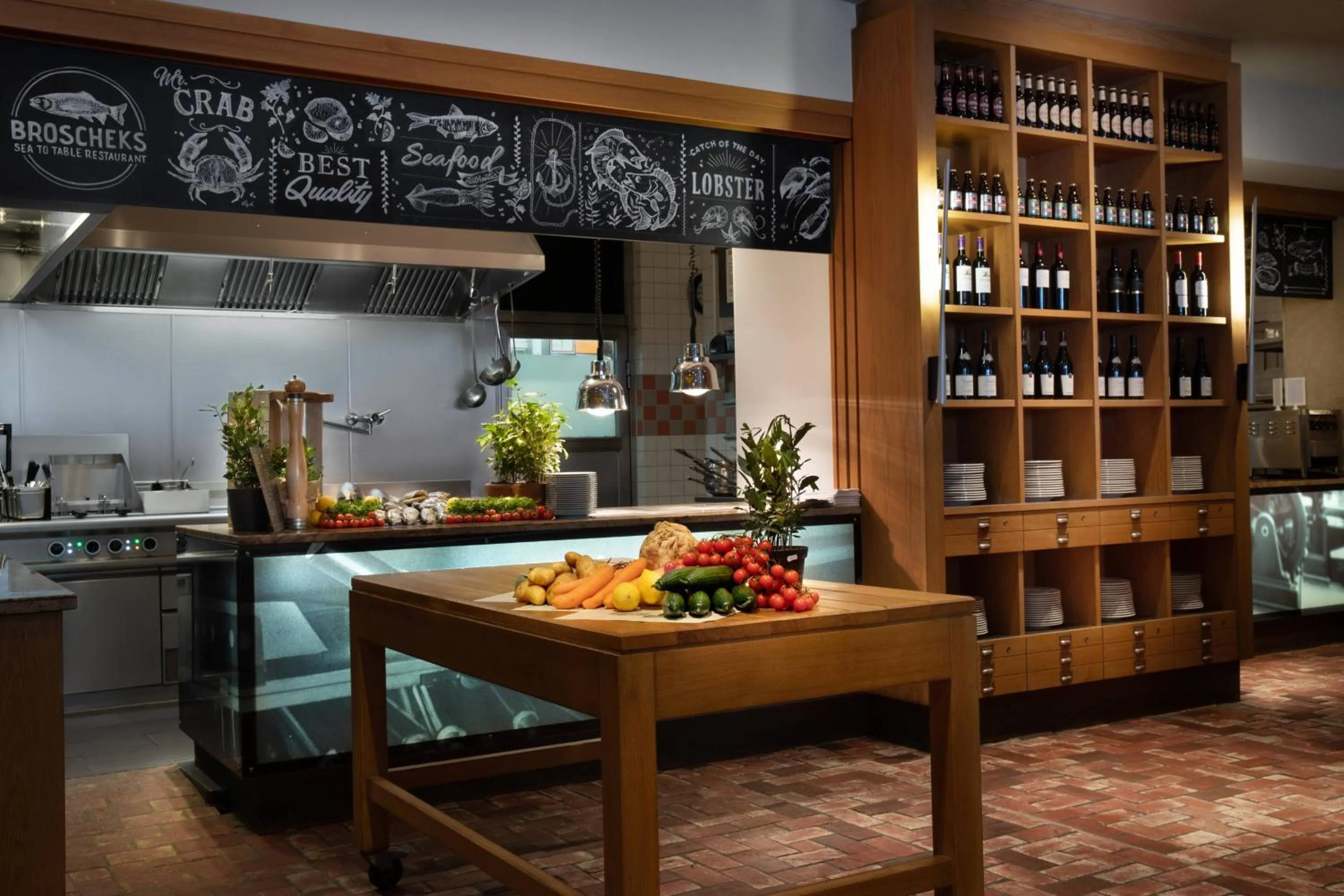 Restaurant/places to eat in Renaissance Hamburg Hotel