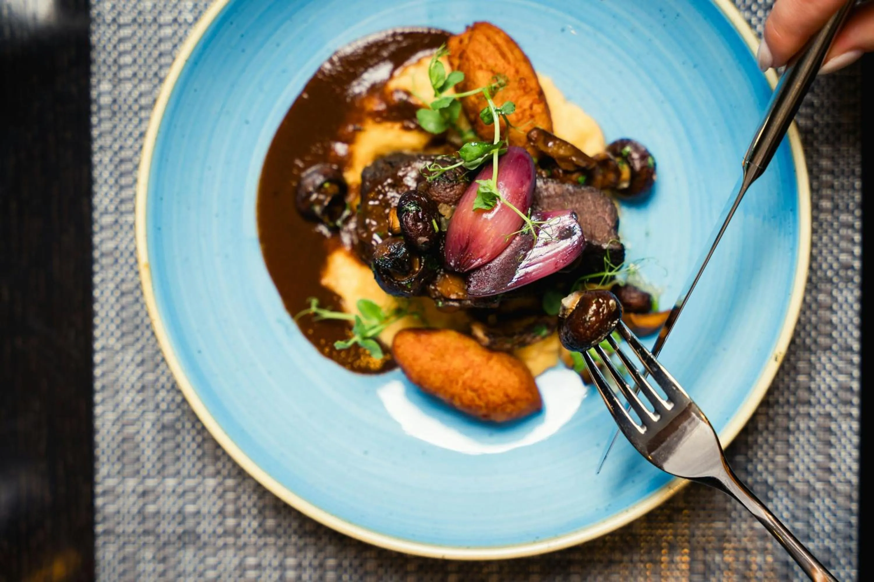 Restaurant/places to eat in Renaissance Hamburg Hotel