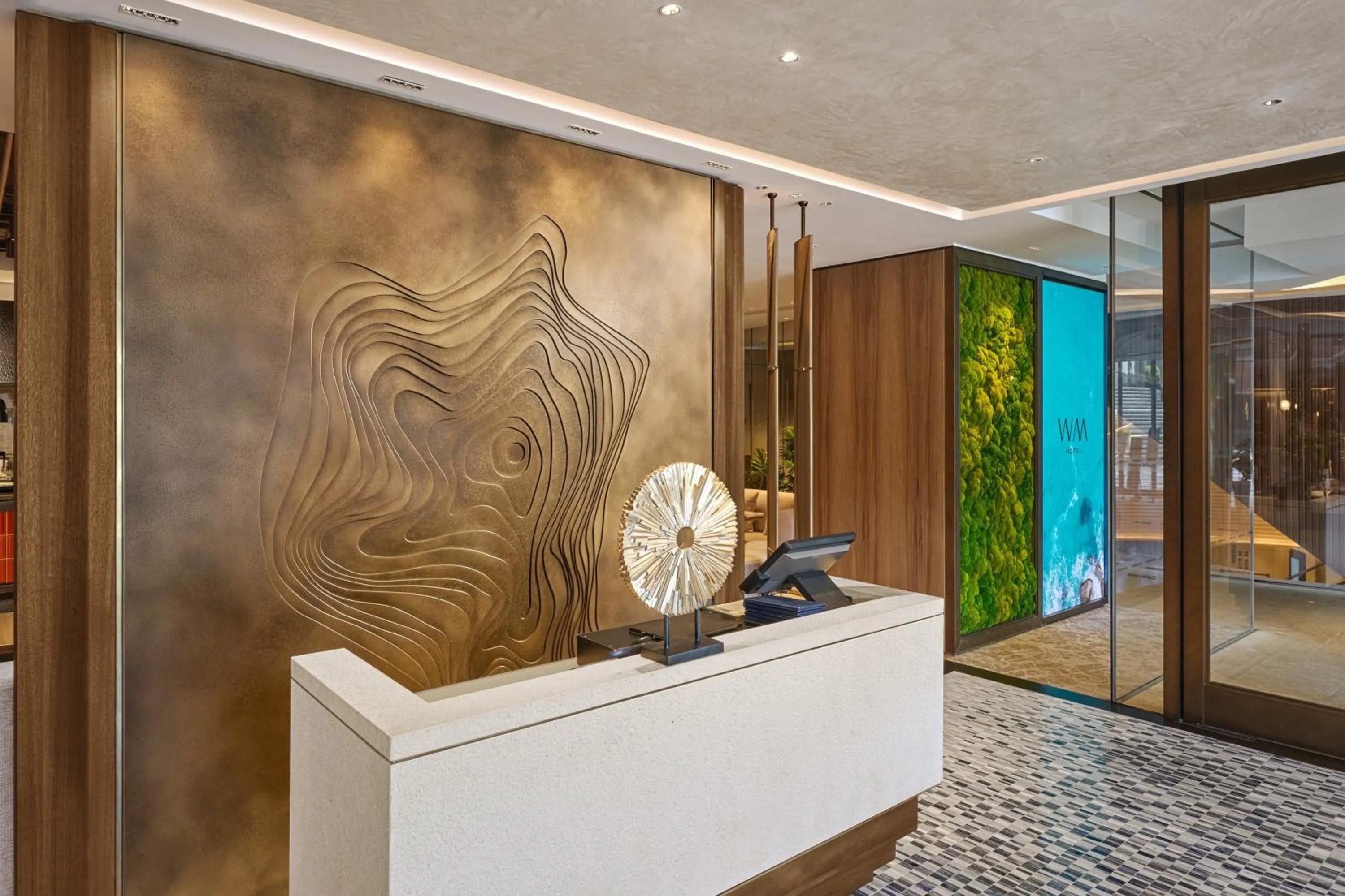 Restaurant/places to eat in WM Hotel Hong Kong, Vignette Collection