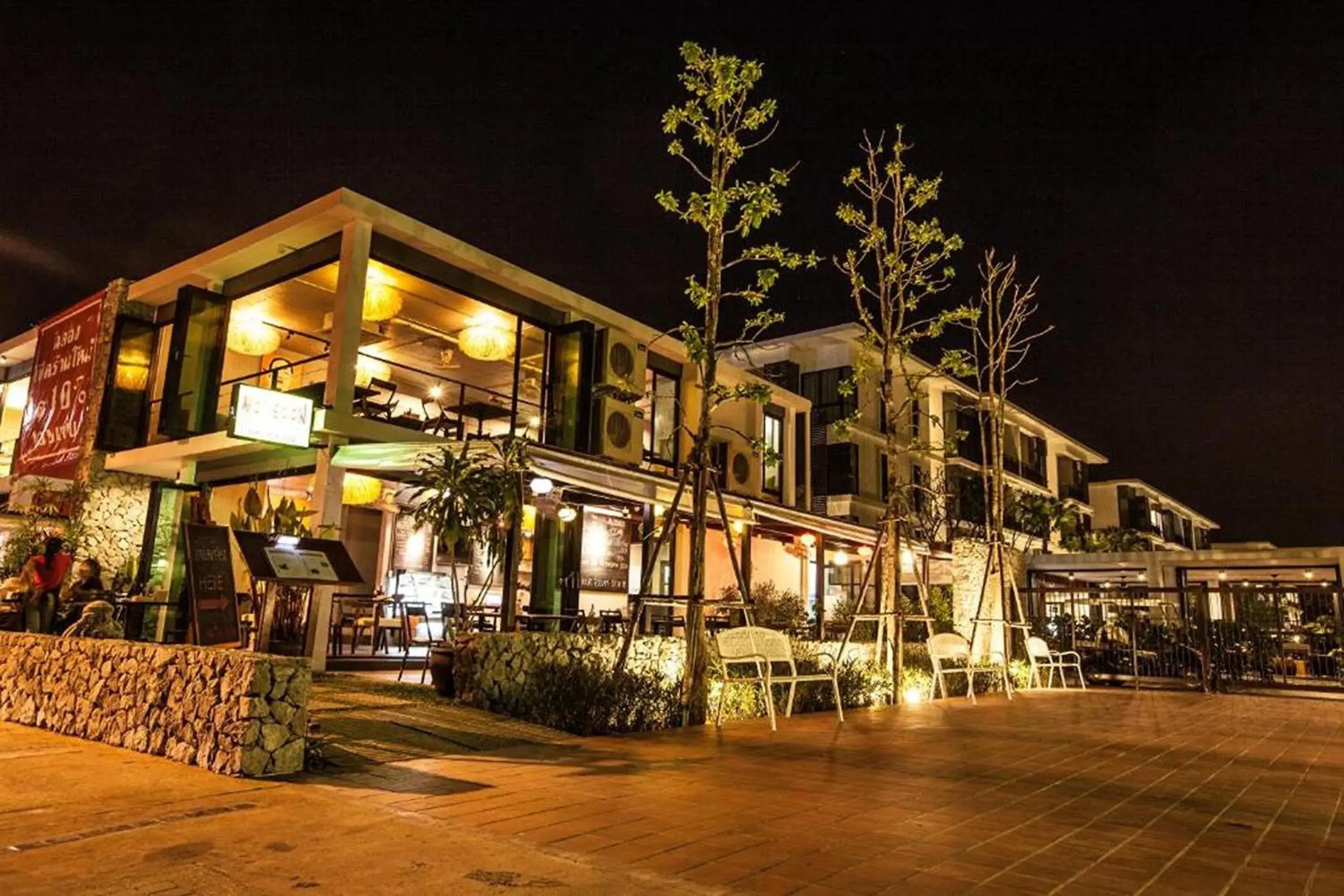 Property building in The Title Beach Front Property building in The Title Beach Front