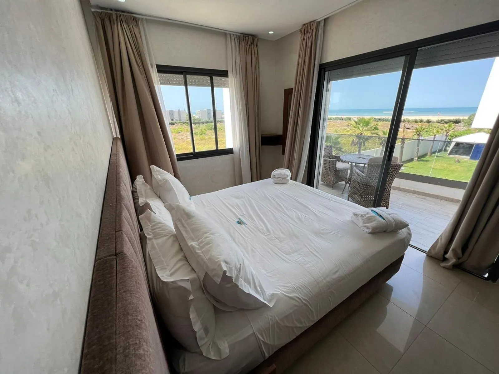 Bed in CASA BEACH HOTEL