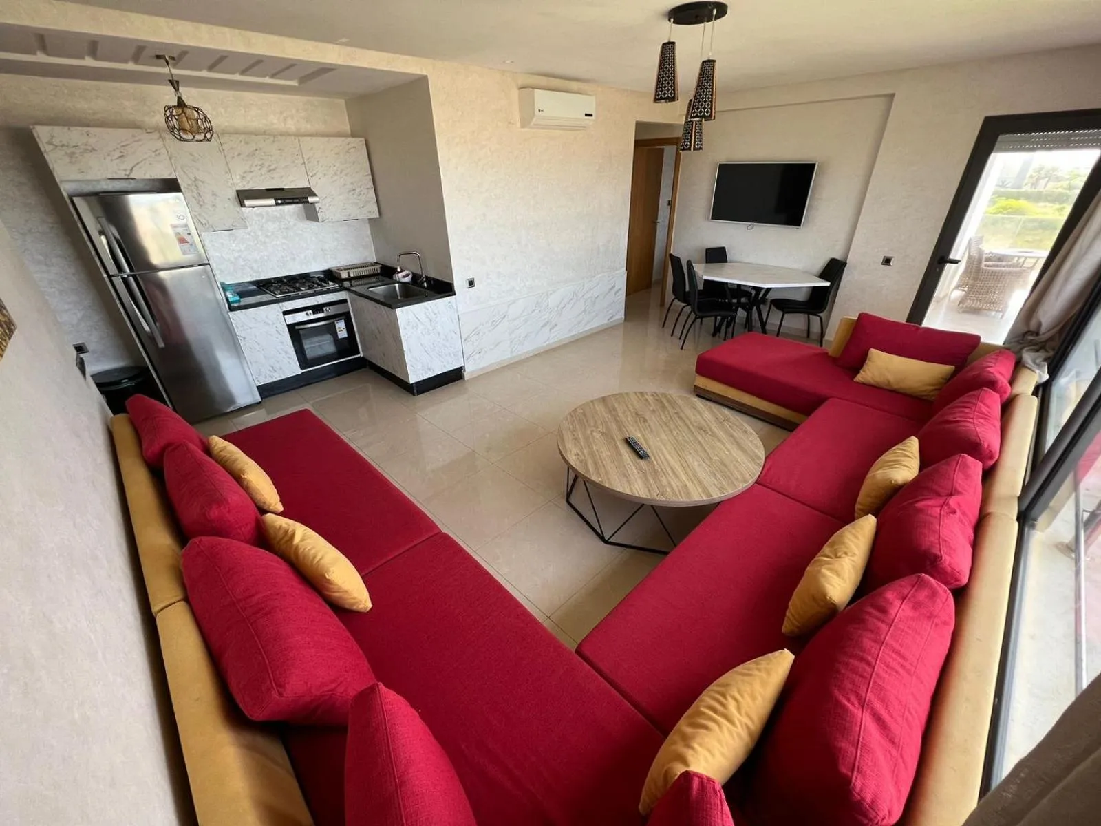 CASA BEACH HOTEL