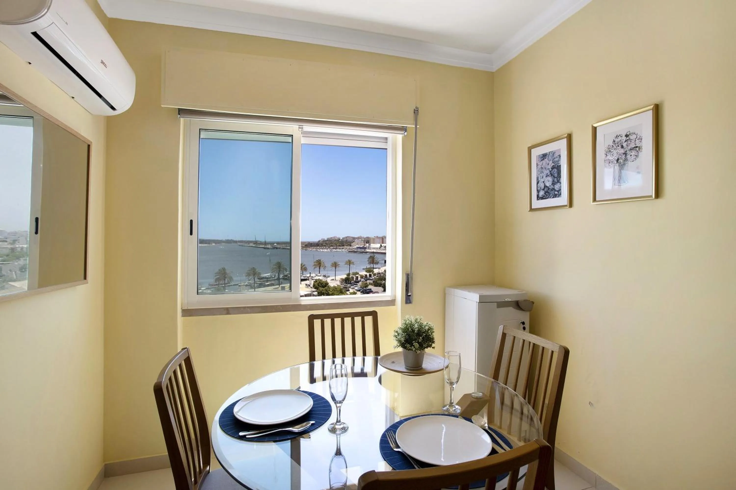 Living room in Santa Isabel Apartment