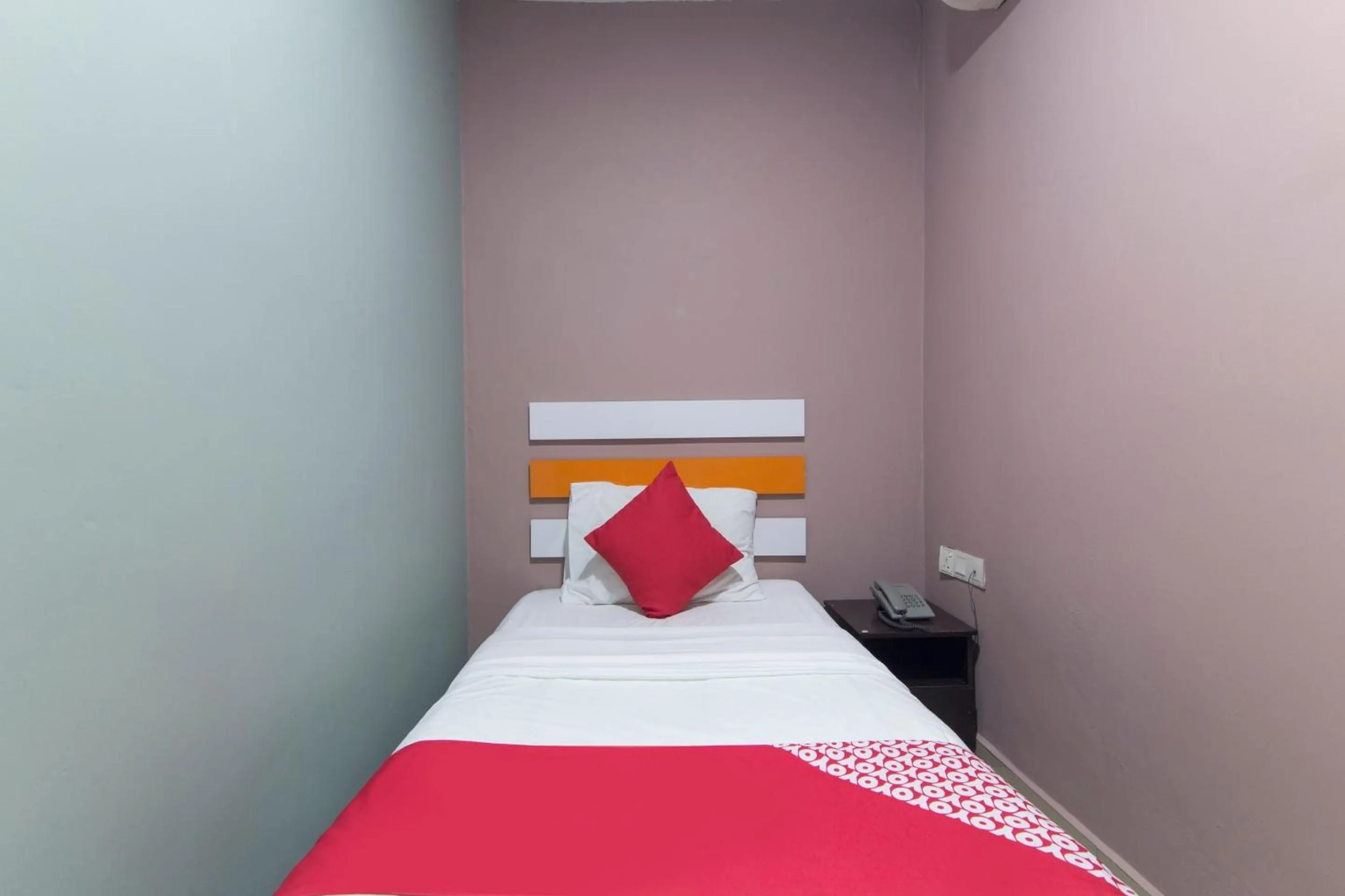 Bedroom in Super OYO 90296 Red Orange Hotel Port Klang