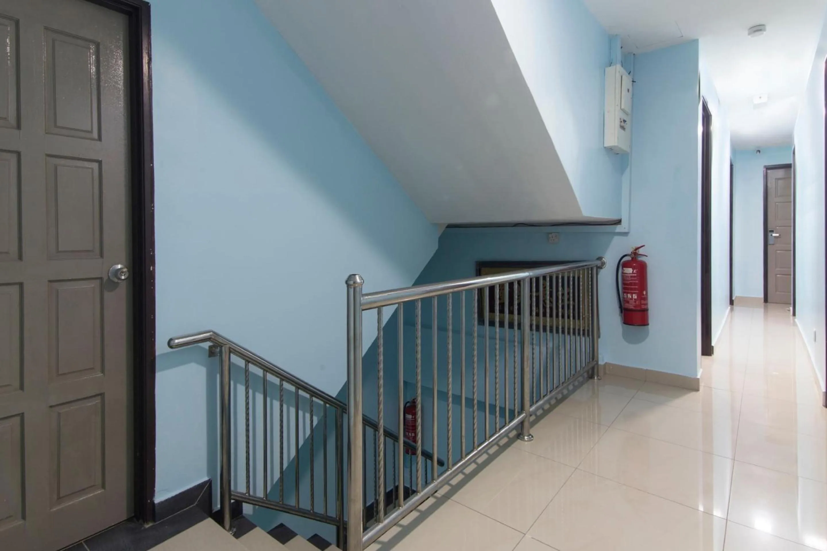 Lobby or reception in Super OYO 90296 Red Orange Hotel Port Klang