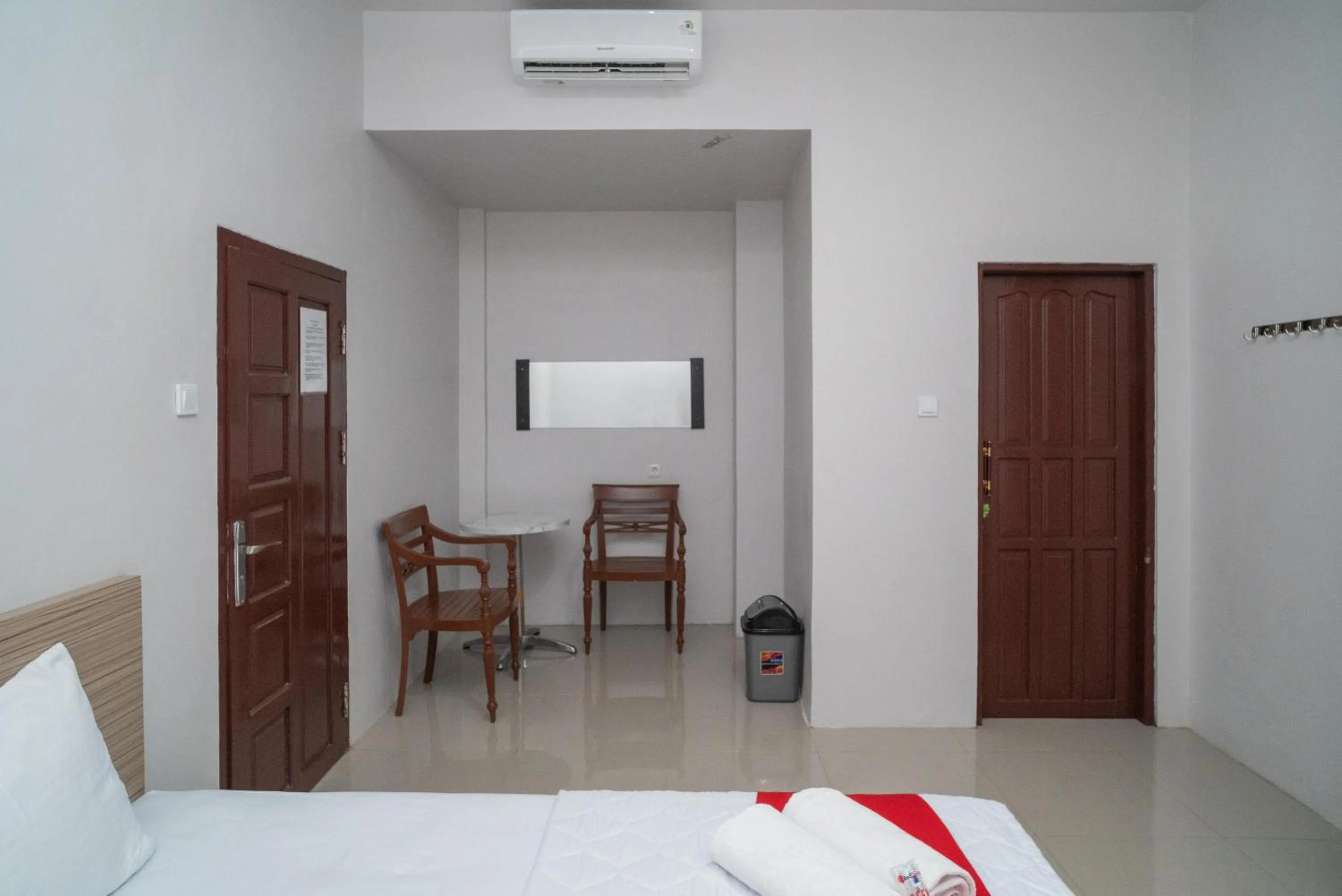 RedDoorz Syariah near Jalan Ahmad Yani Banjarmasin 3