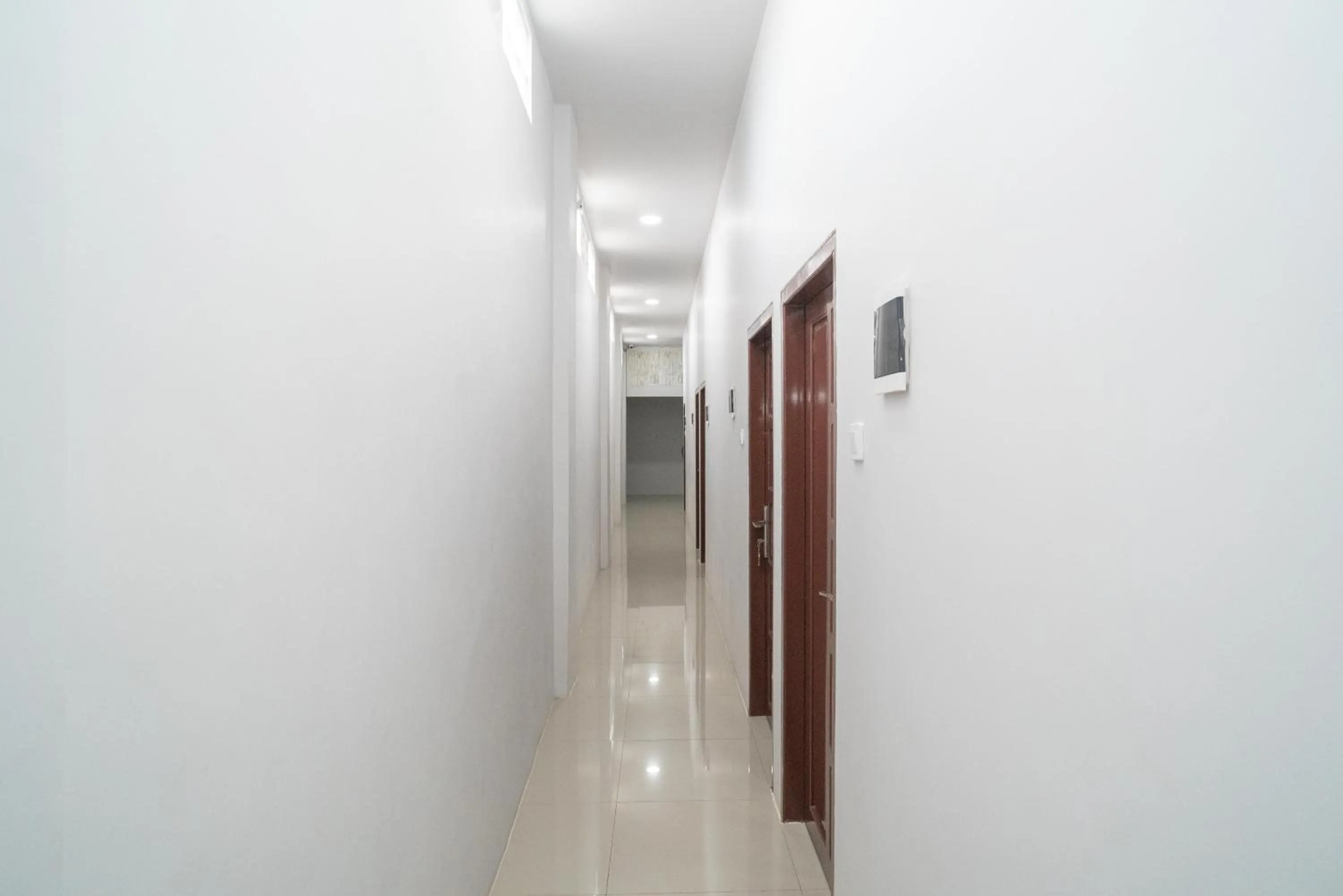 RedDoorz Syariah near Jalan Ahmad Yani Banjarmasin 3