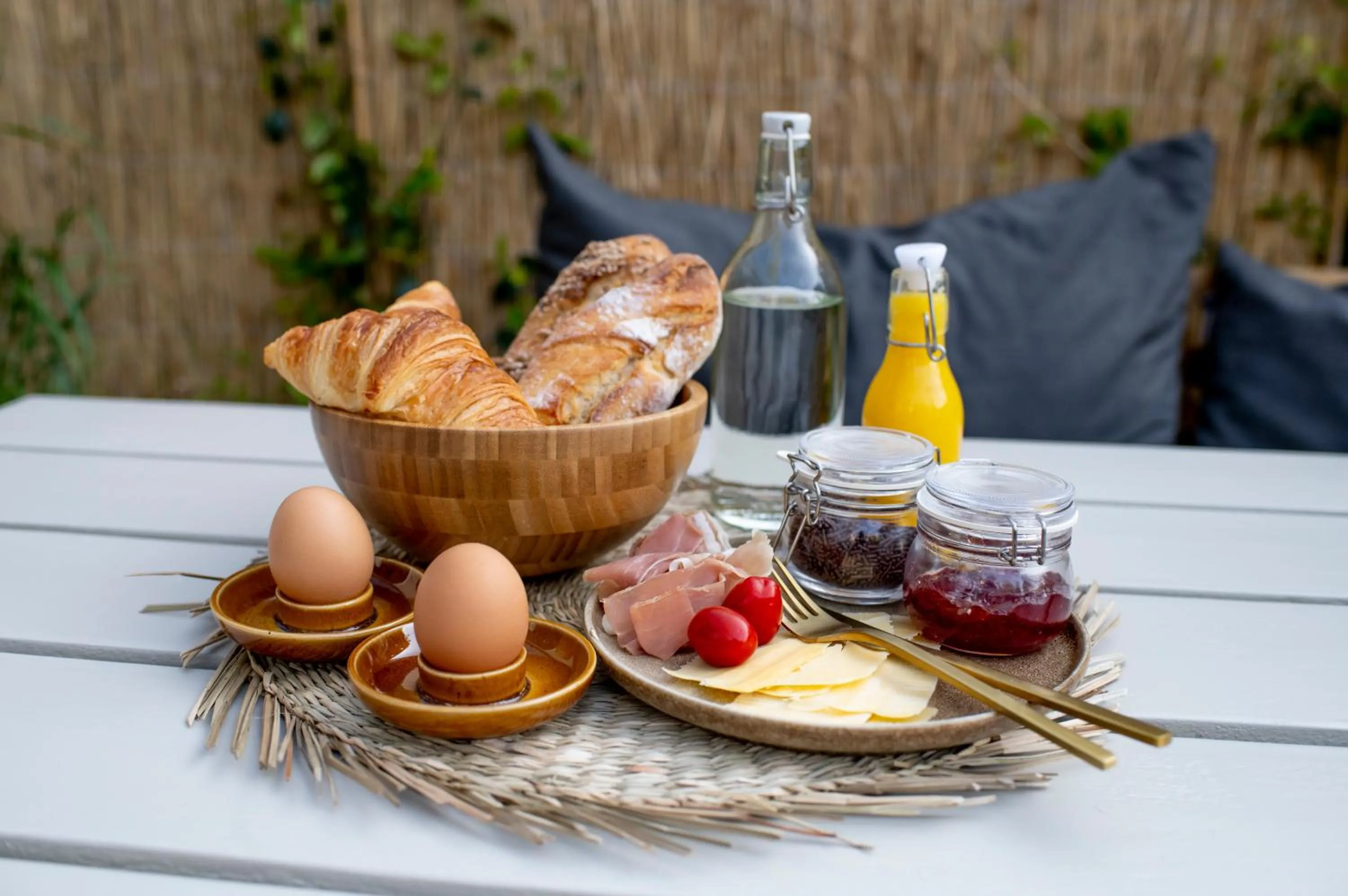 Food and drinks in LODGE & LOFT