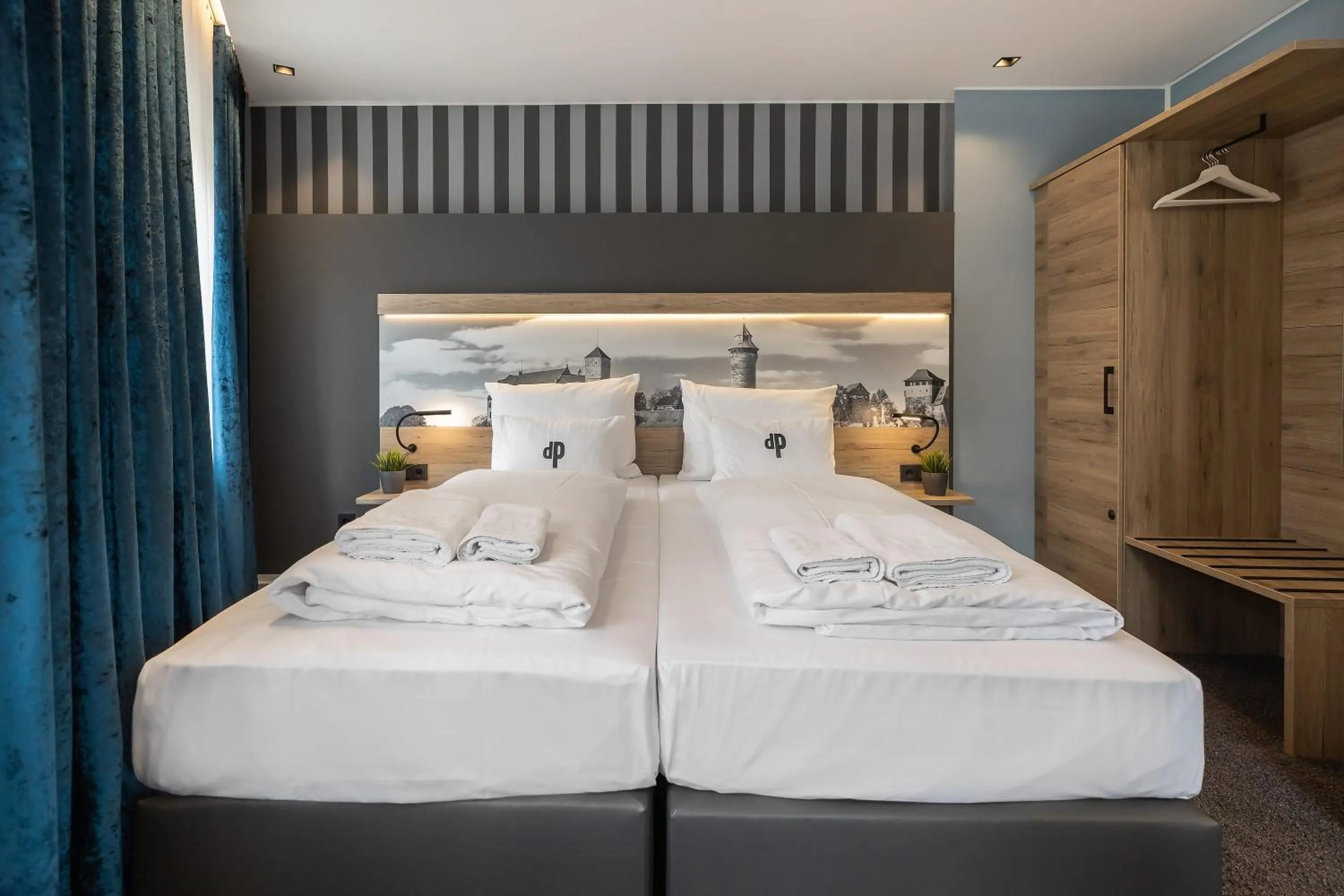 Bed in Oldtown Studios by dasPaul