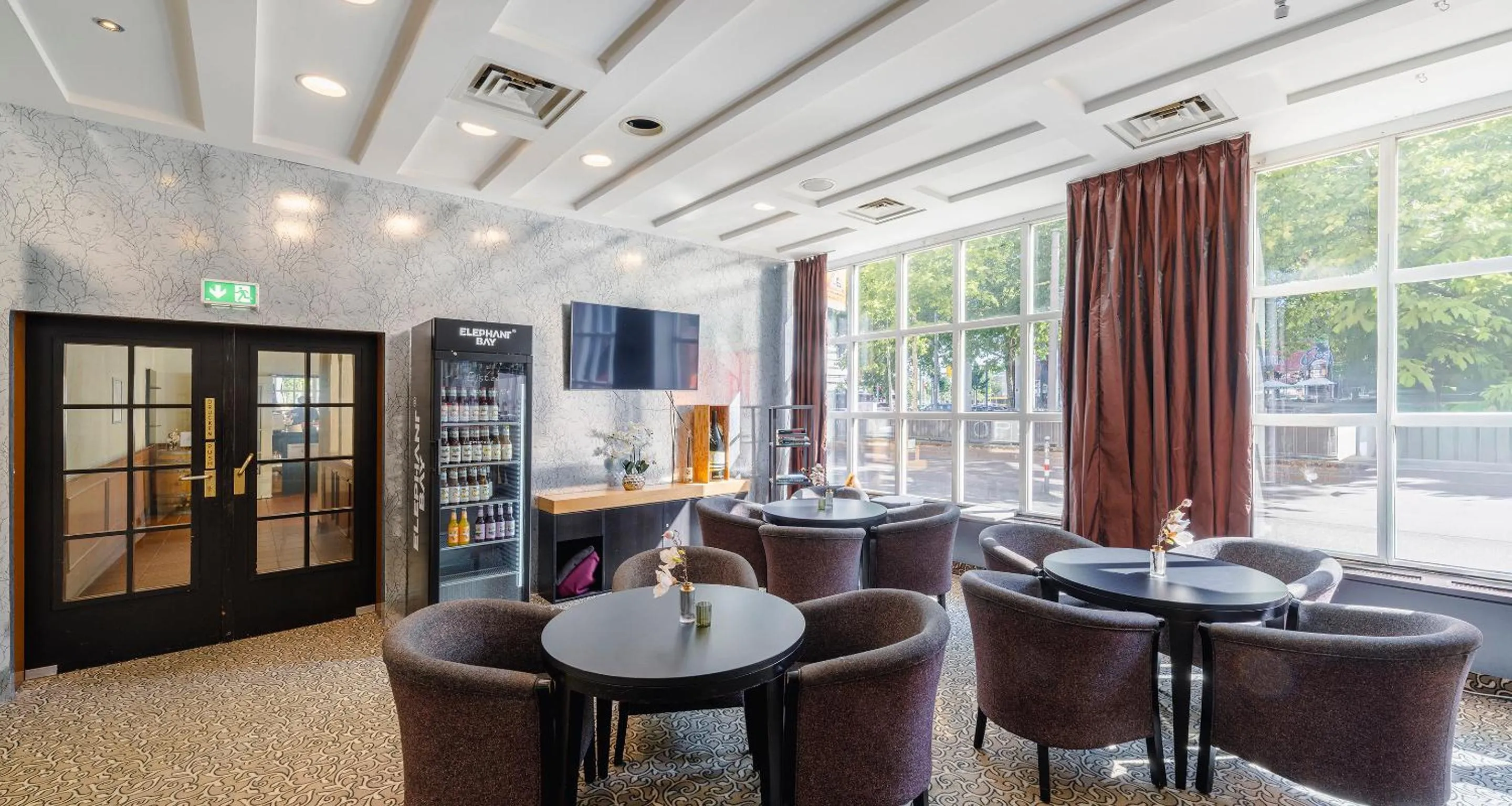 Lounge or bar in The Q - Quadro City Hotel