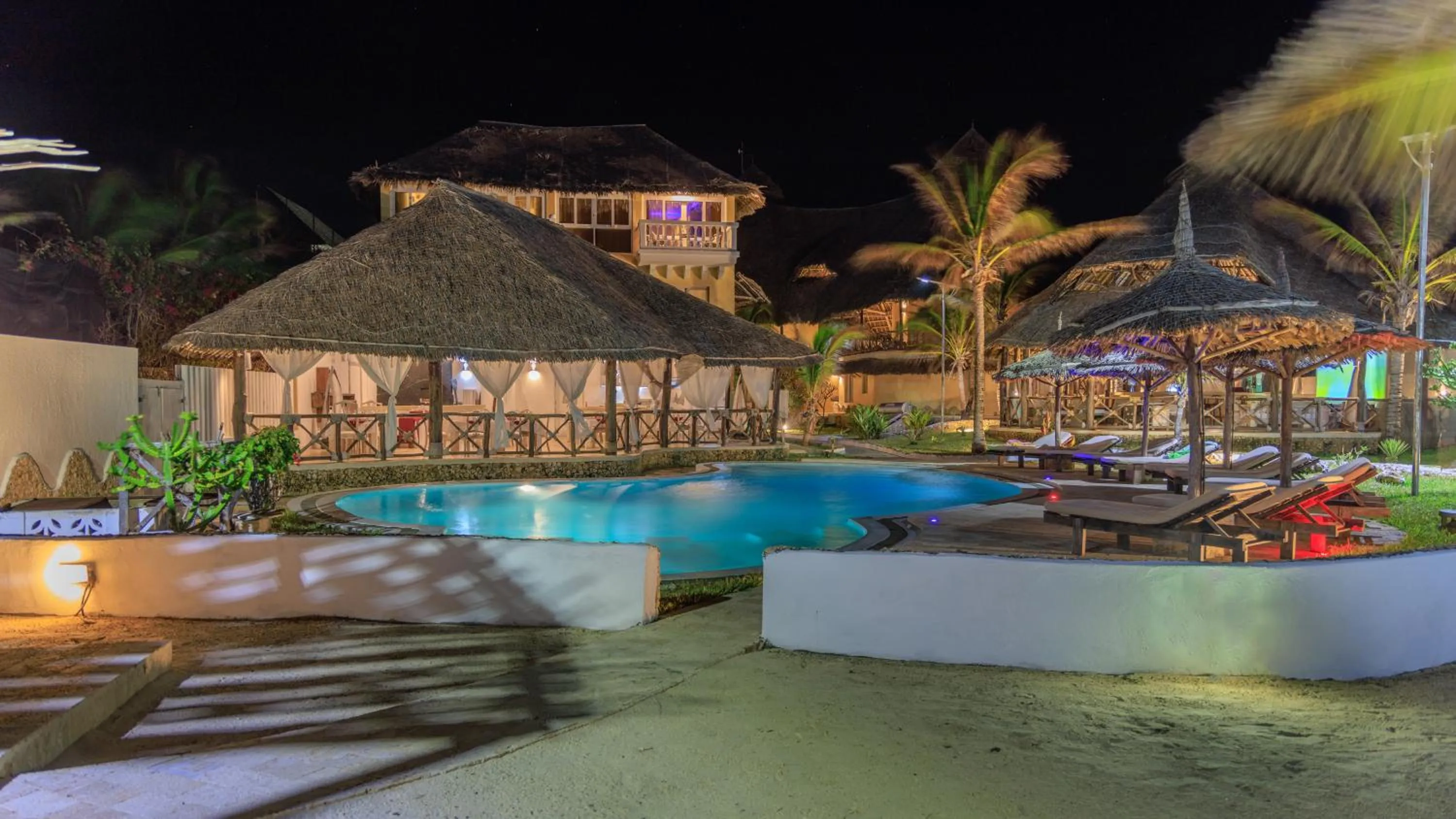 Swimming pool in Mawe Zuri Resort