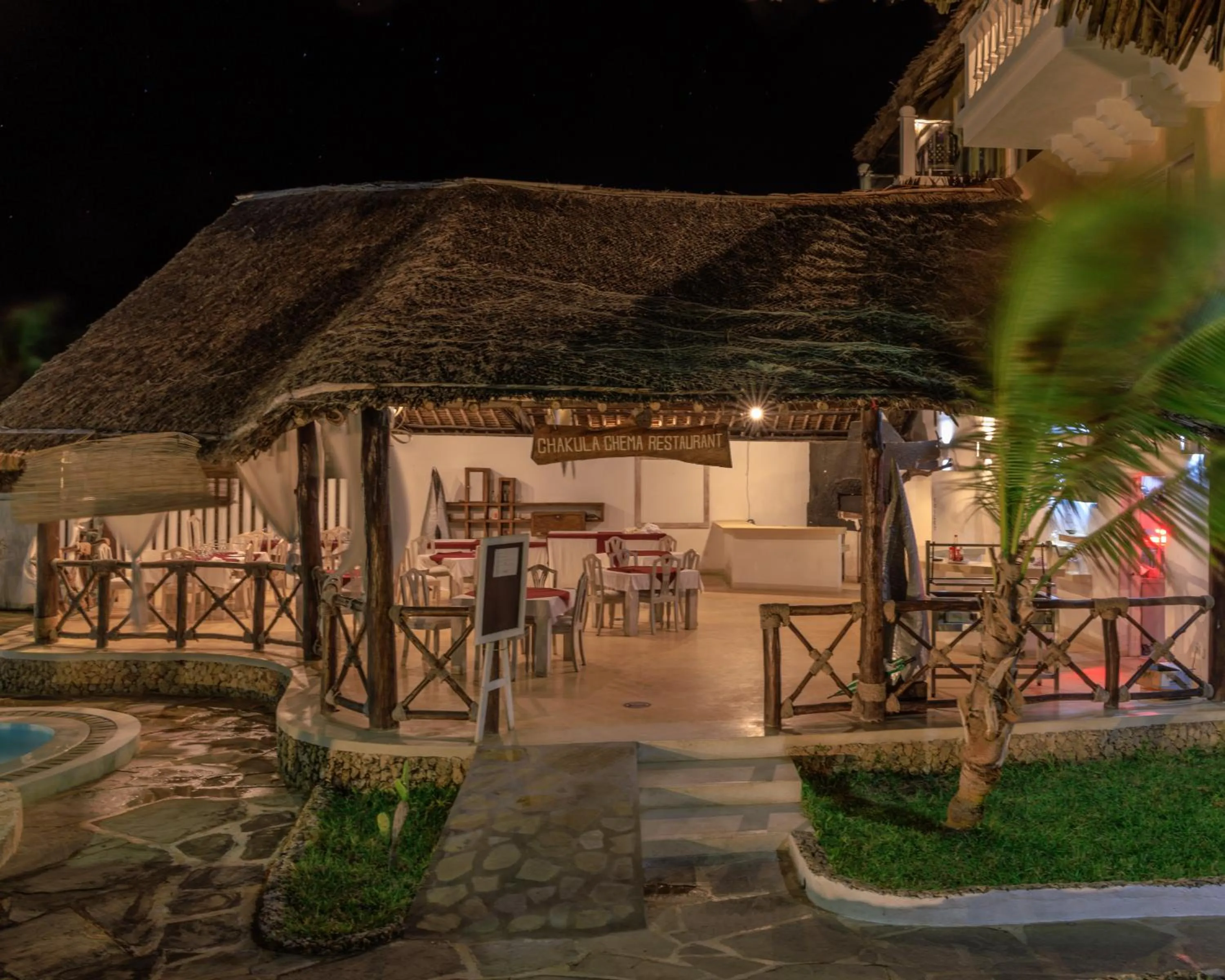 Restaurant/places to eat in Mawe Zuri Resort