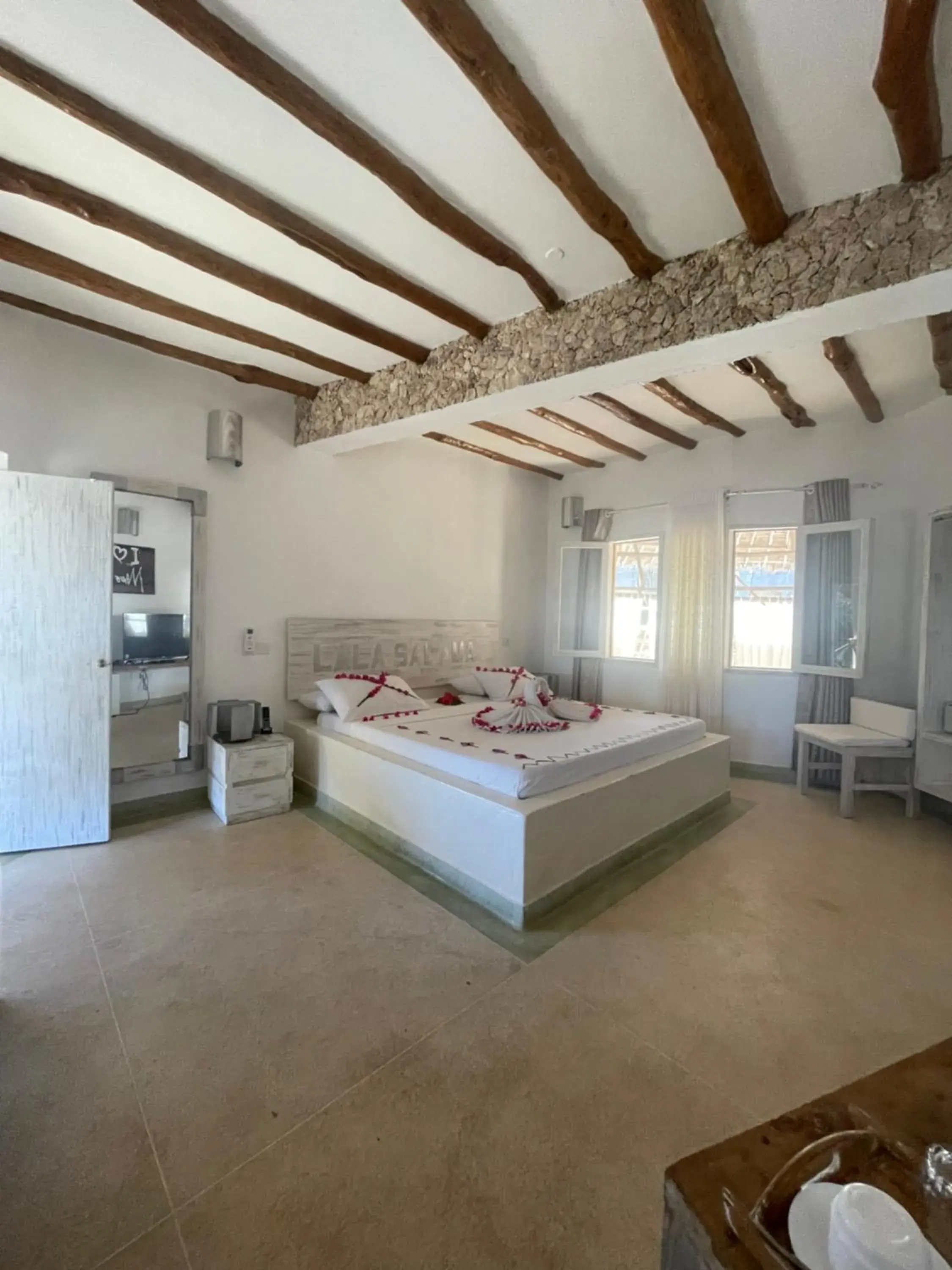 Deluxe Double Room in Mawe Zuri Resort Deluxe Double Room in Mawe Zuri Resort