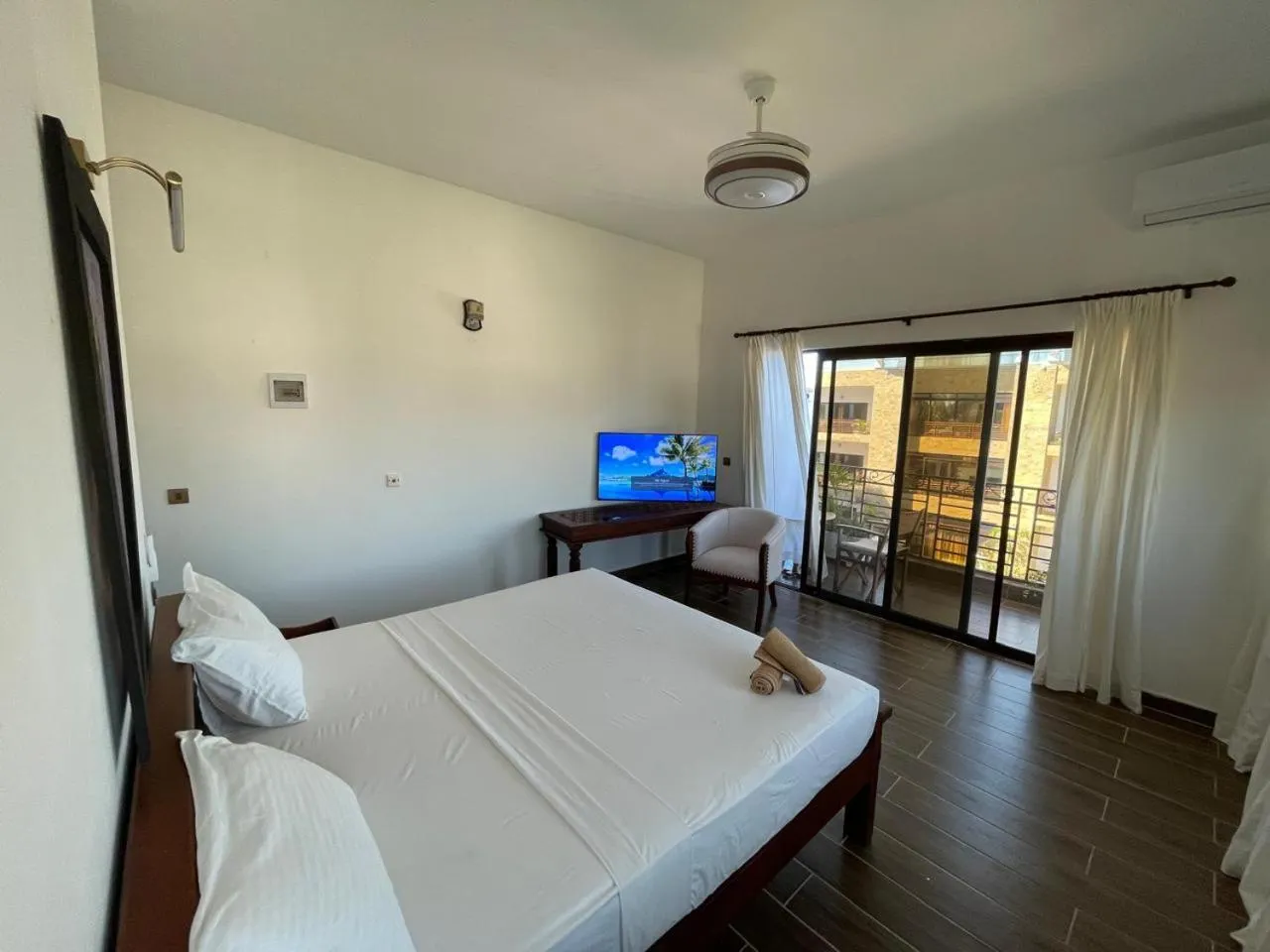 Bed in Mawe Zuri Resort