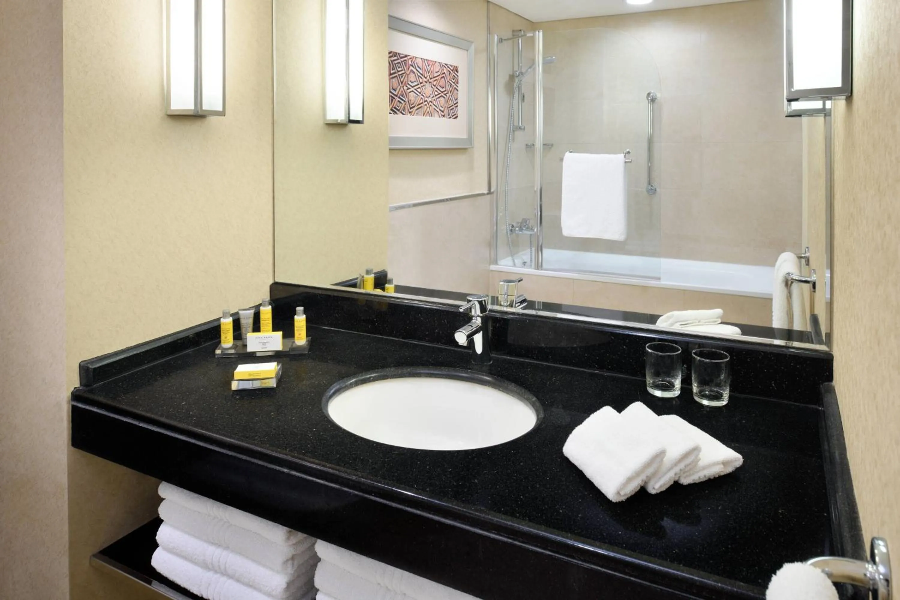 Bathroom in Riyadh Marriott Hotel