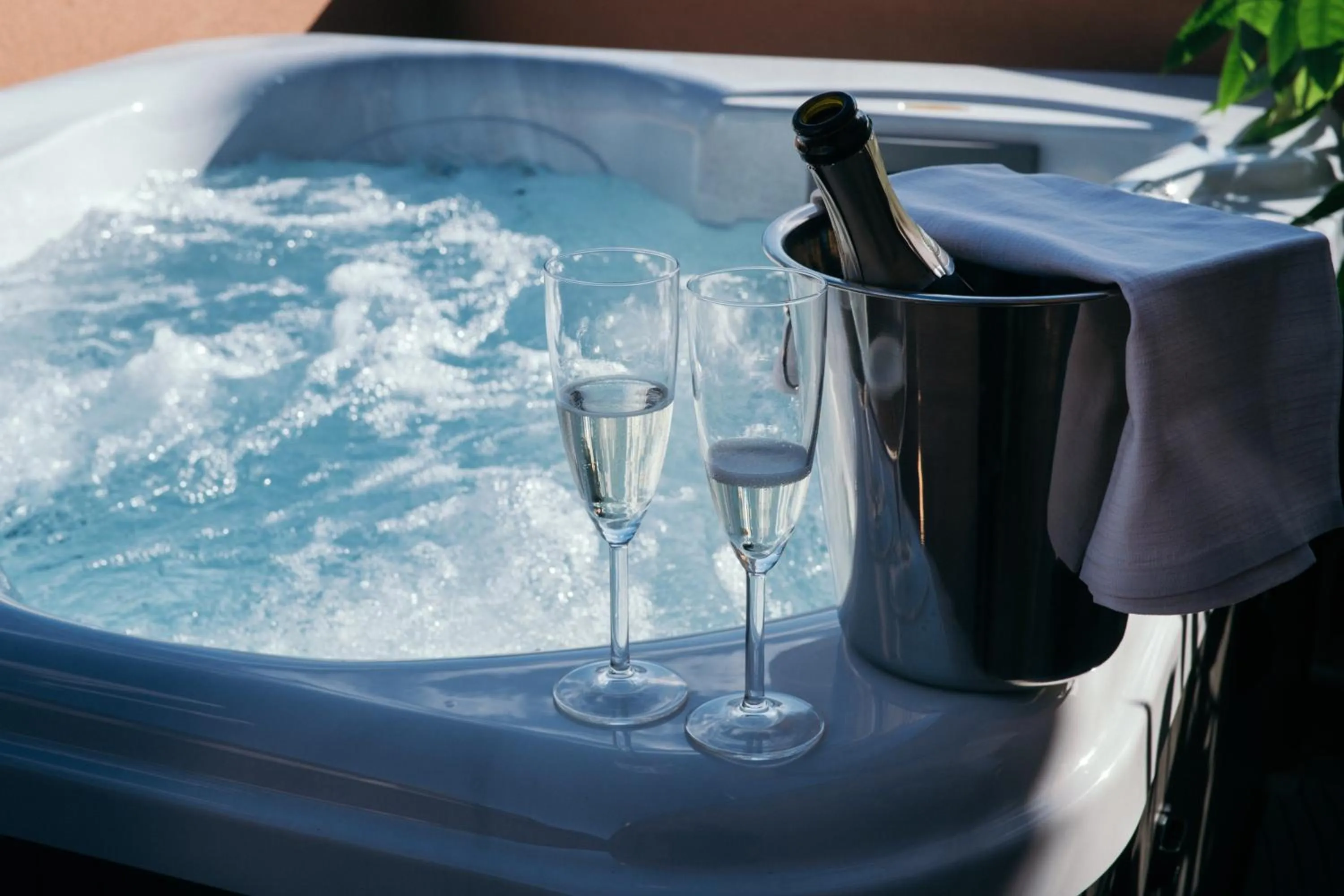 Hot Tub in Amiata Suite