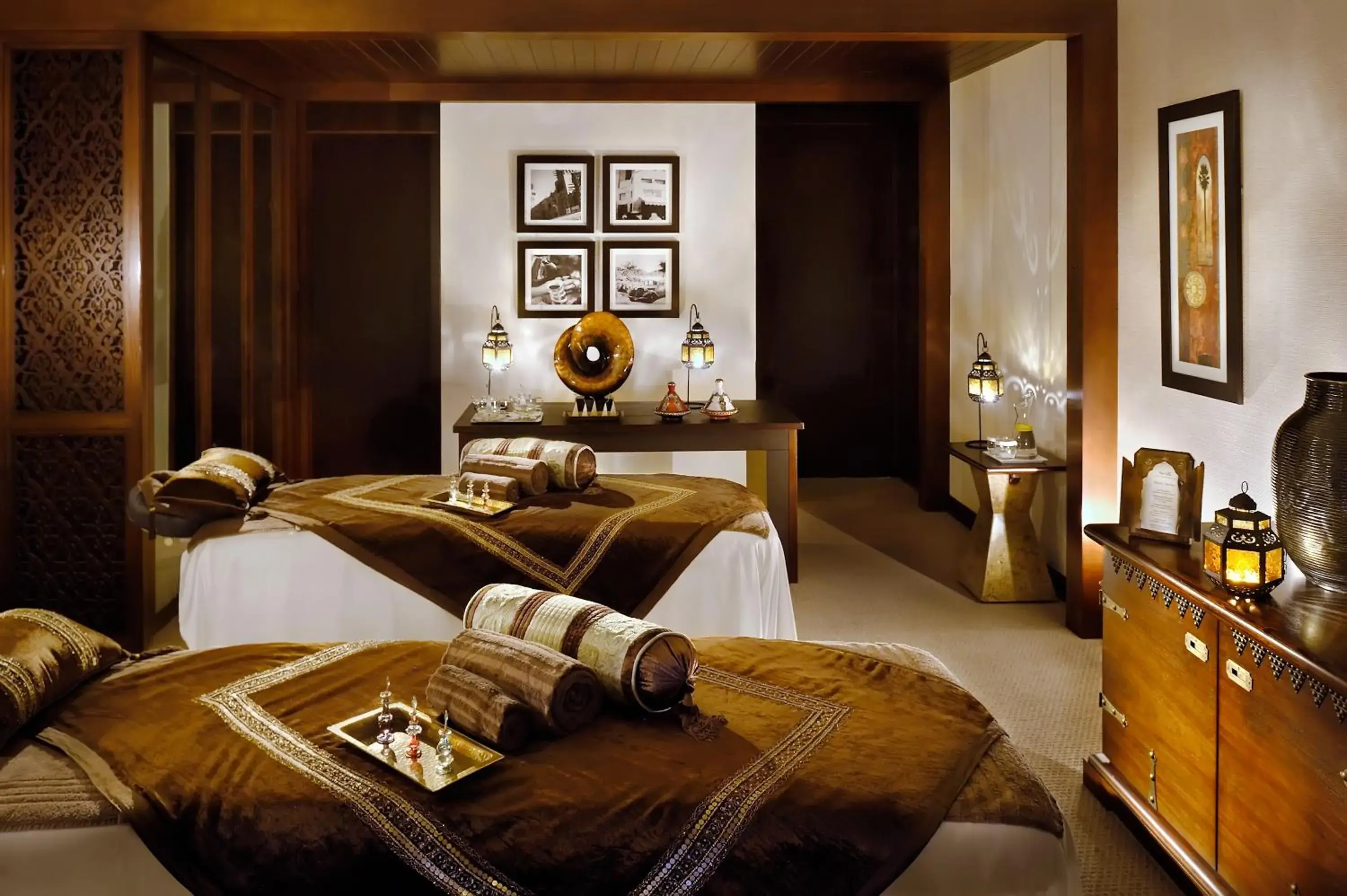 Spa and wellness centre/facilities, Bed in Palace Downtown Spa and wellness centre/facilities, Bed in Palace Downtown