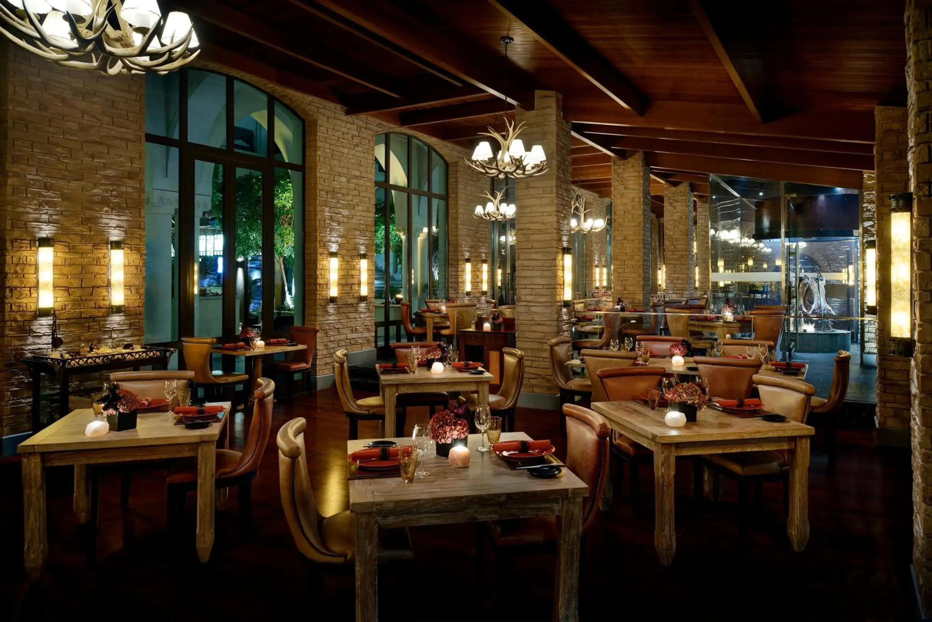 Restaurant/places to eat in Palace Downtown Restaurant/places to eat in Palace Downtown