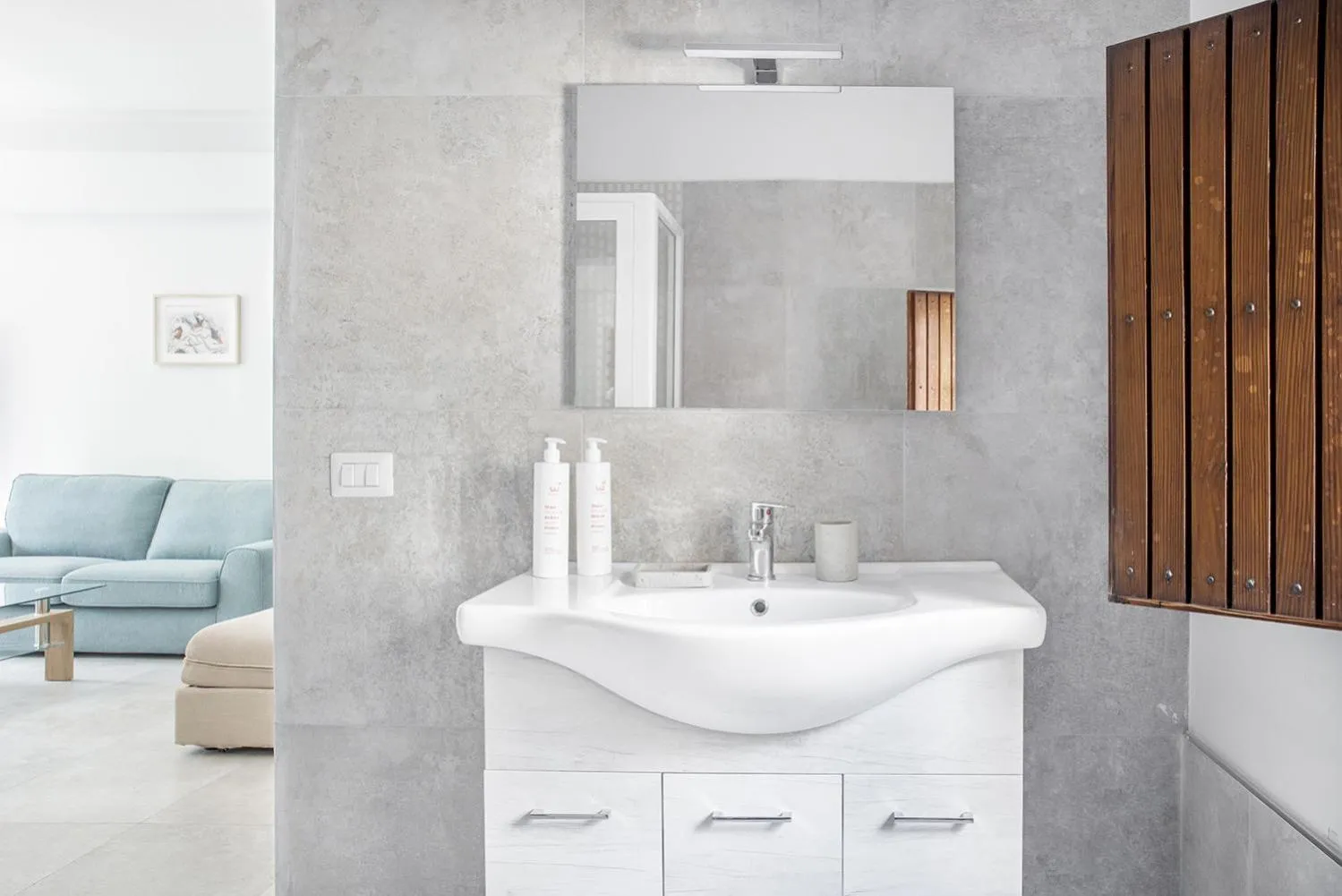 Bathroom in Euphorbia Apartment by Wonderful Italy
