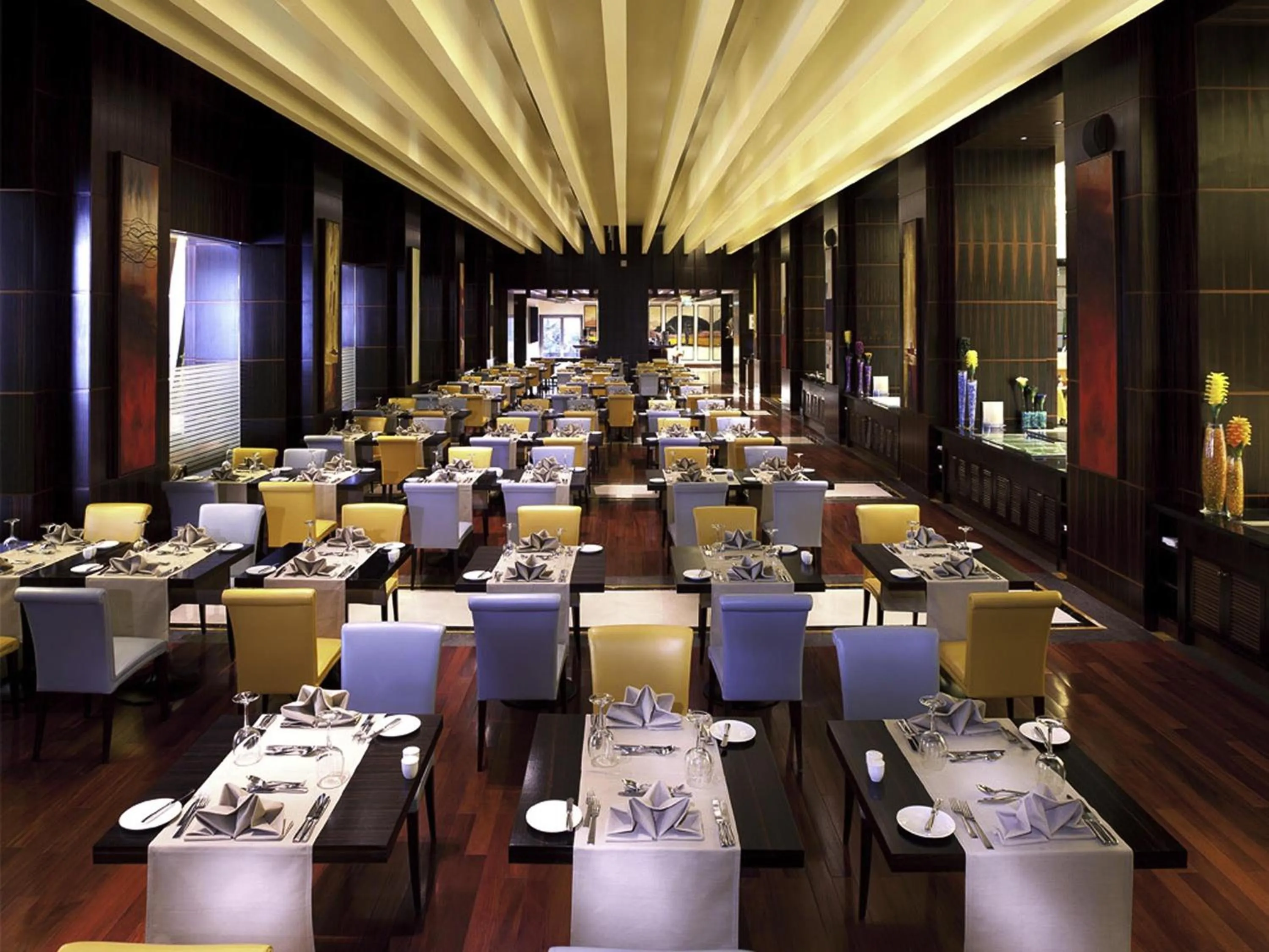 Restaurant/places to eat in La Cigale Hotel Managed by Accor