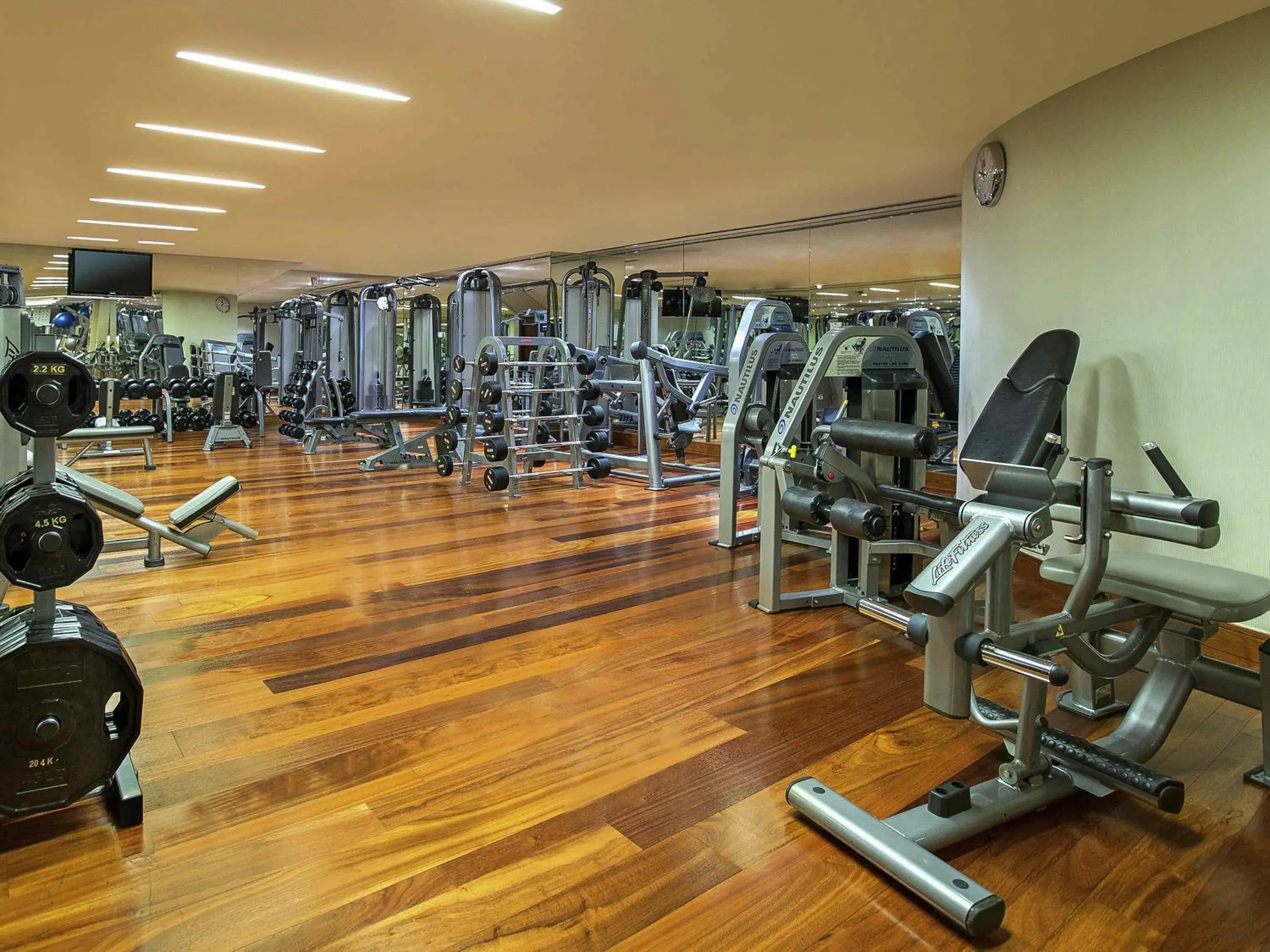 Fitness centre/facilities in La Cigale Hotel Managed by Accor Fitness centre/facilities in La Cigale Hotel Managed by Accor