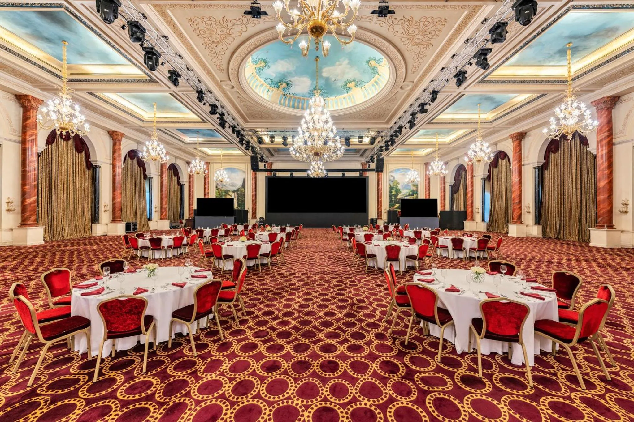 Banquet/Function facilities in La Cigale Hotel Managed by Accor