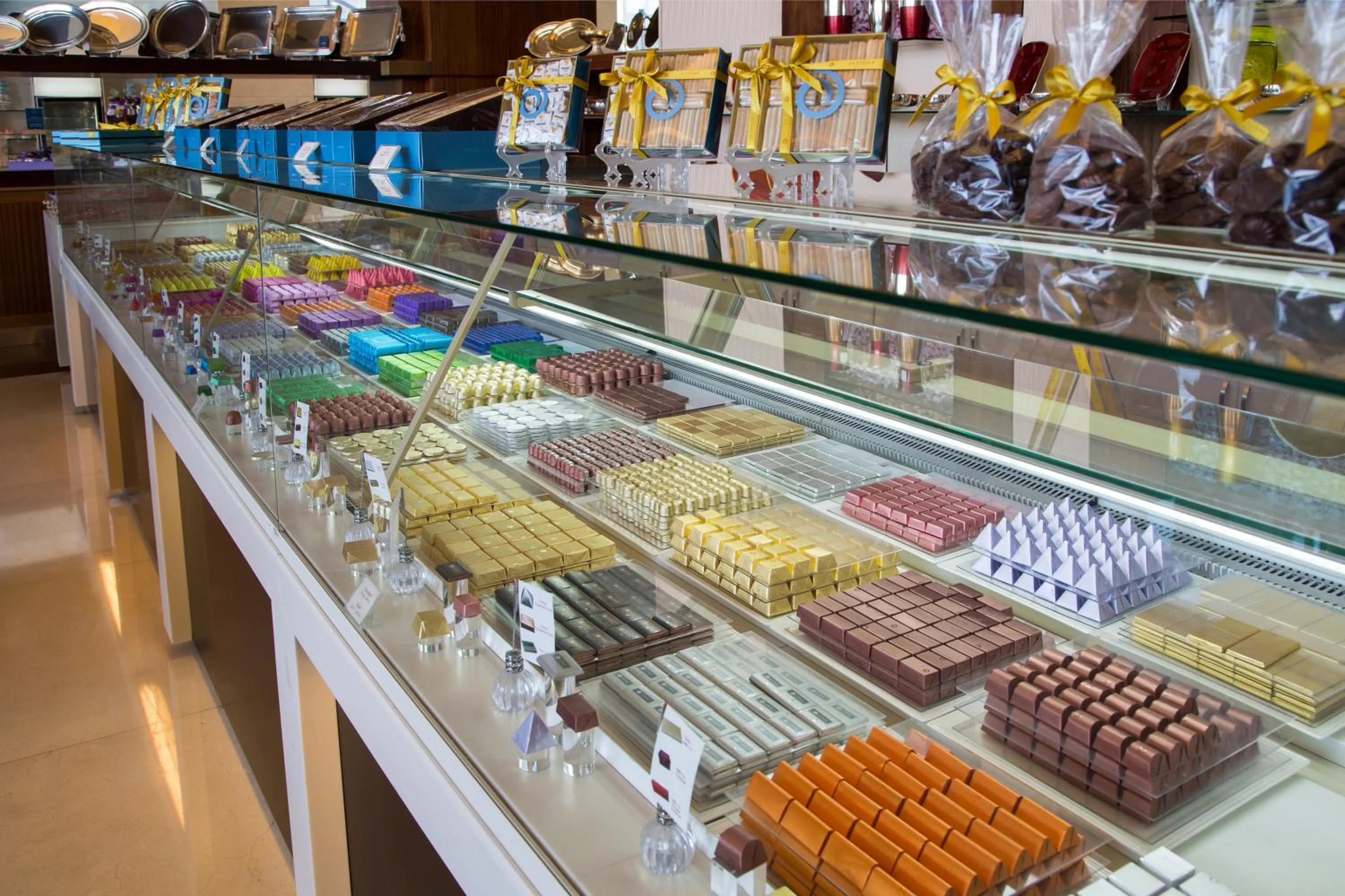 Restaurant/places to eat in La Cigale Hotel Managed by Accor