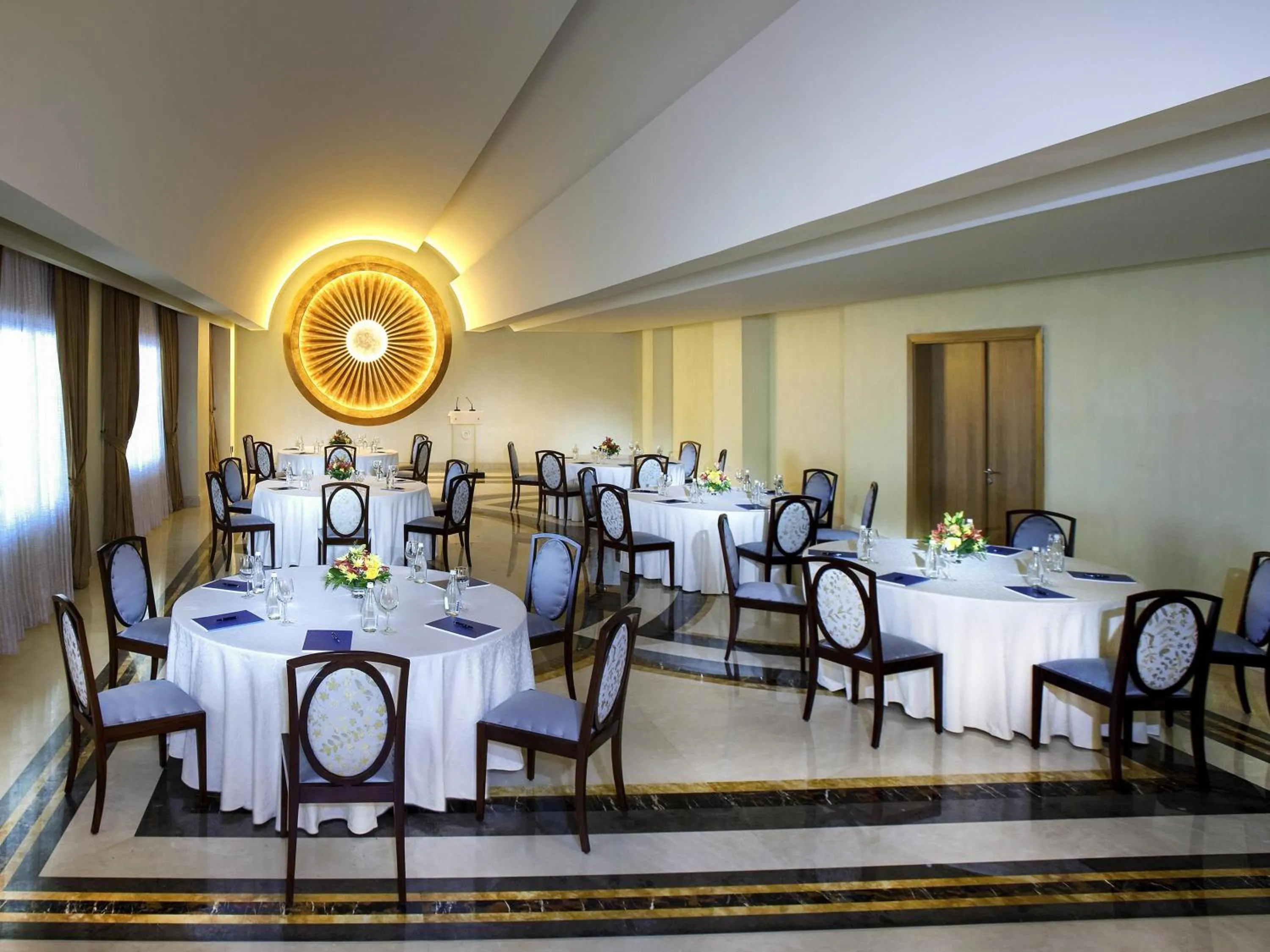 Meeting/conference room in La Cigale Hotel Managed by Accor