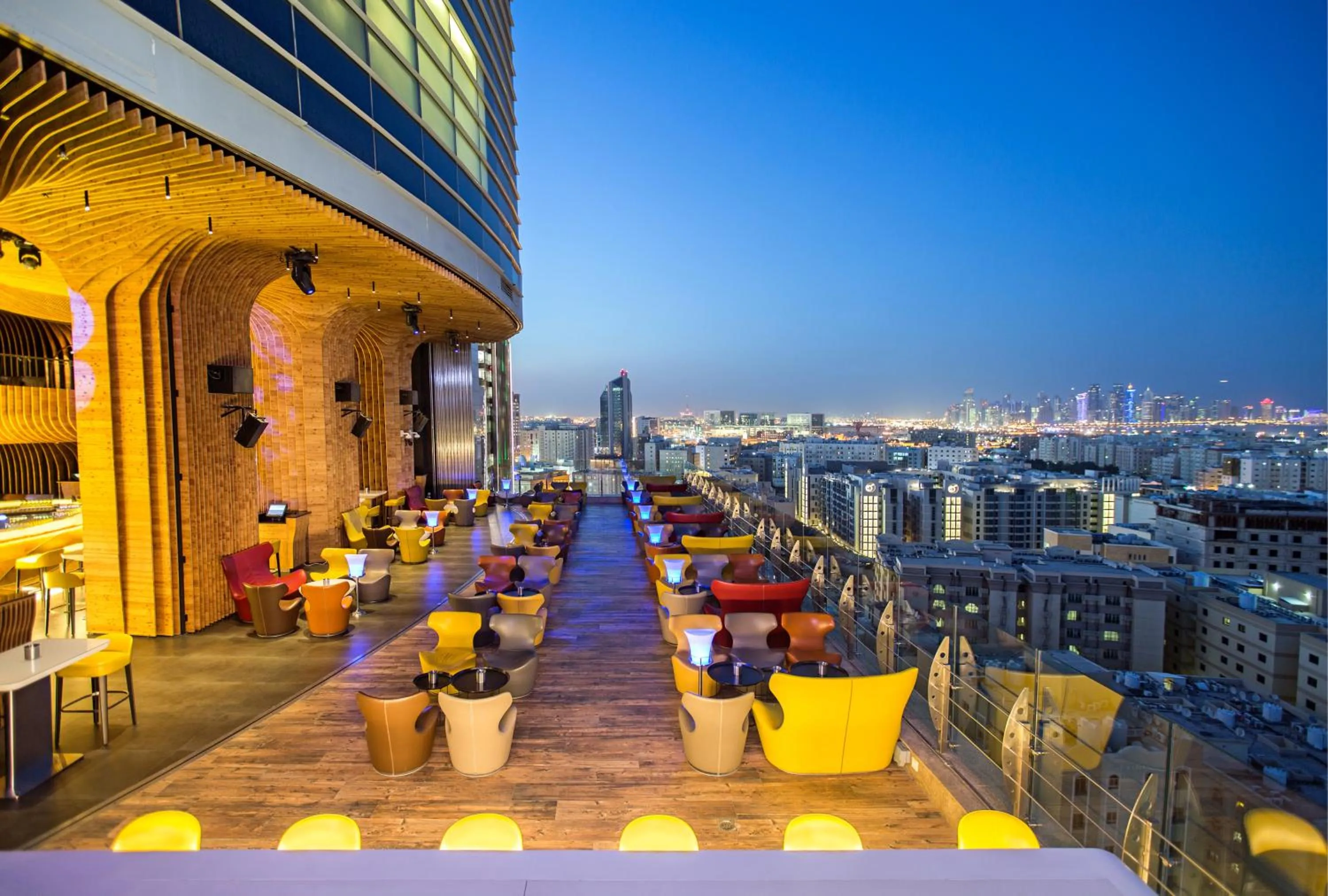 Restaurant/places to eat in La Cigale Hotel Managed by Accor