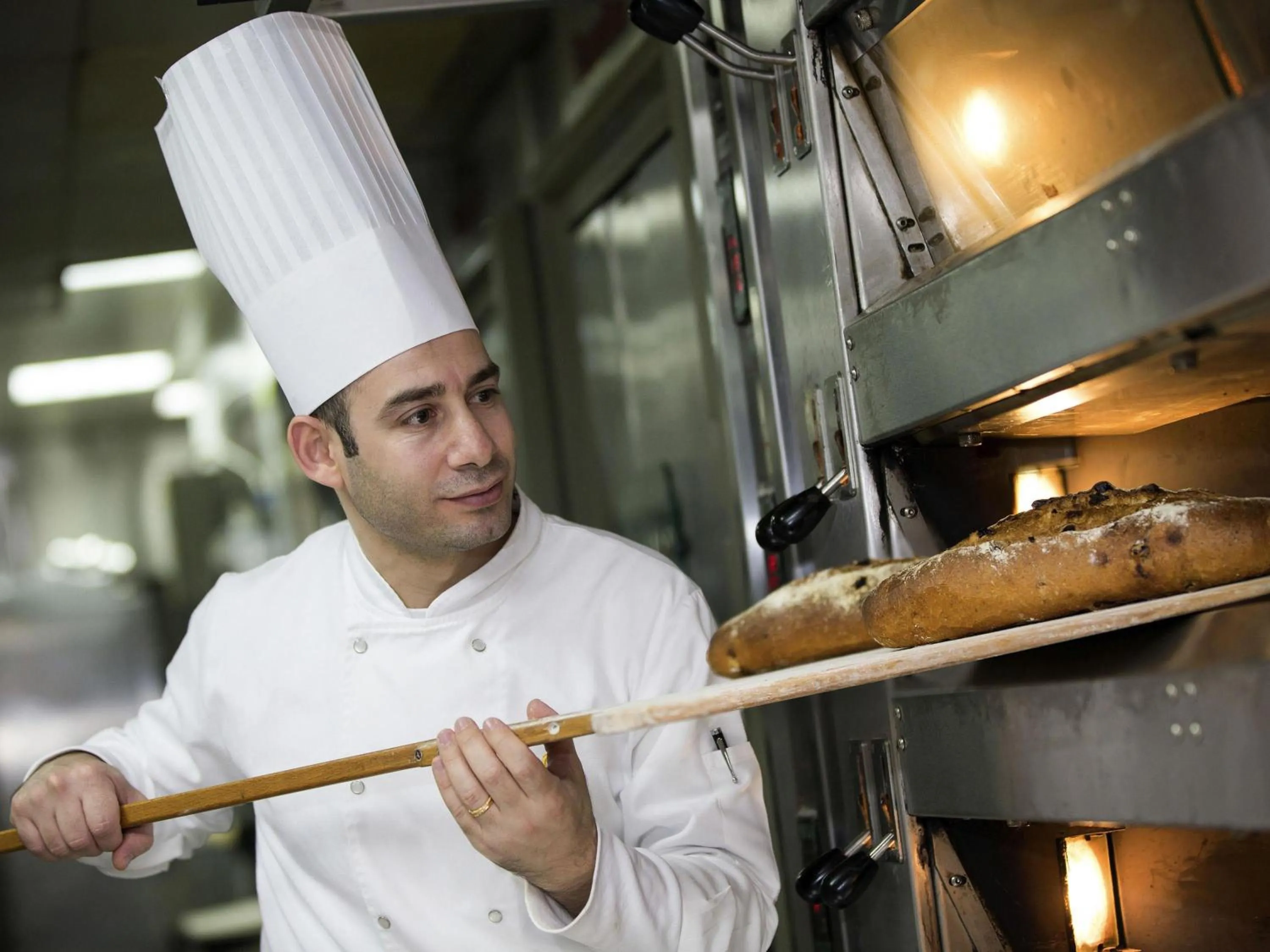 Restaurant/places to eat in La Cigale Hotel Managed by Accor