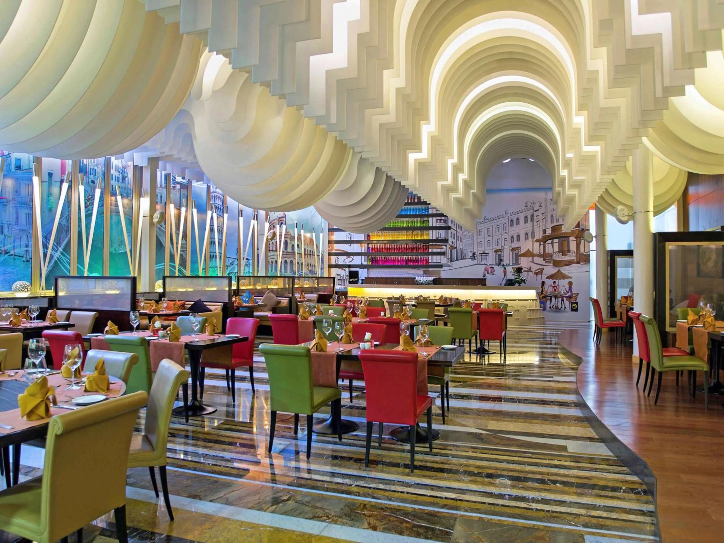 Restaurant/places to eat in La Cigale Hotel Managed by Accor