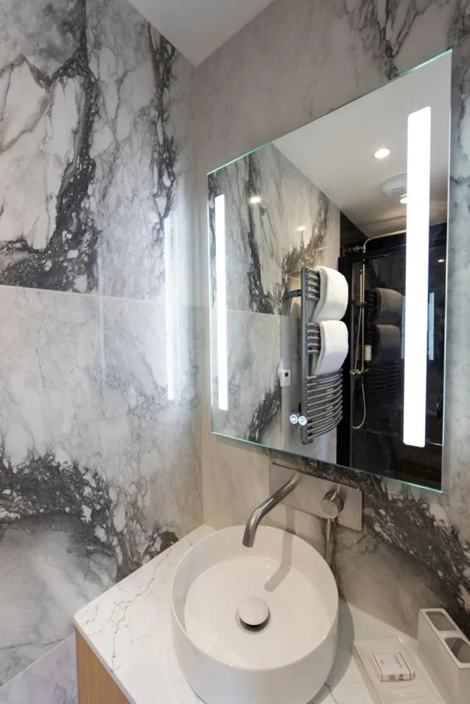 Other in O'Lord, 4 Etoiles, Residence de Luxe Champs-Elysees