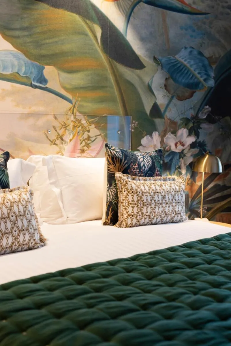 Other in O'Lord, 4 Etoiles, Residence de Luxe Champs-Elysees