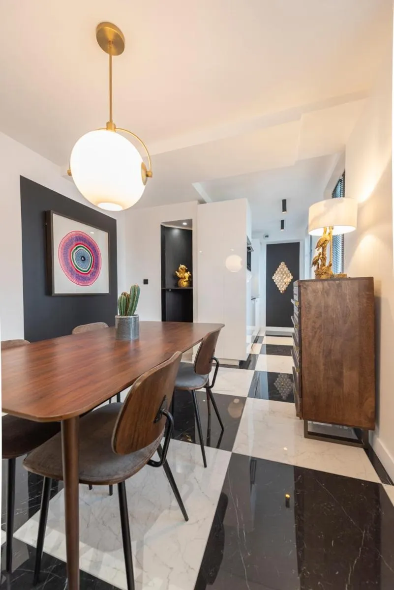 Other in O'Lord, 4 Etoiles, Residence de Luxe Champs-Elysees