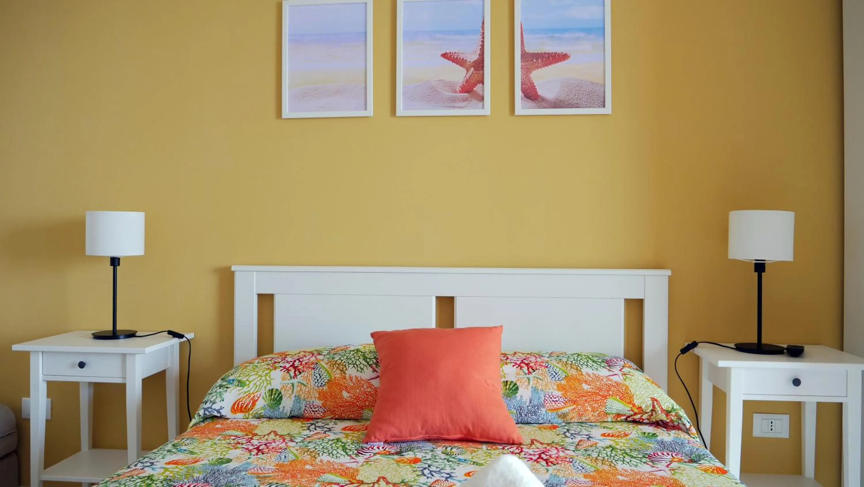 Photo of the whole room, Bed in Talìa Residence