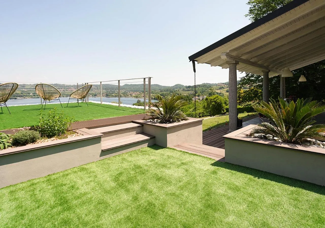 Solarium in The Lake House