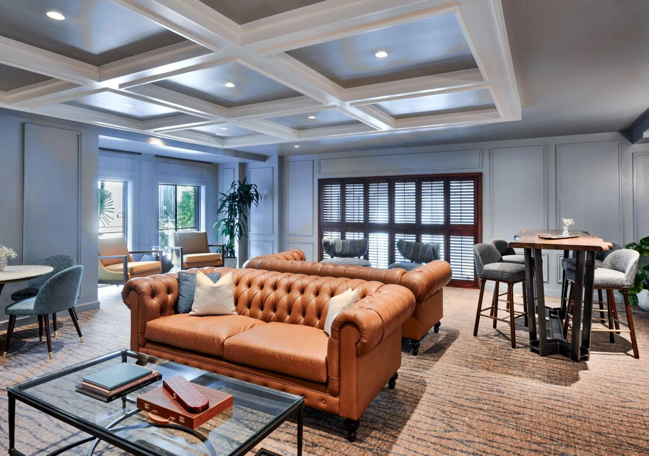 Living room in The Loutrel