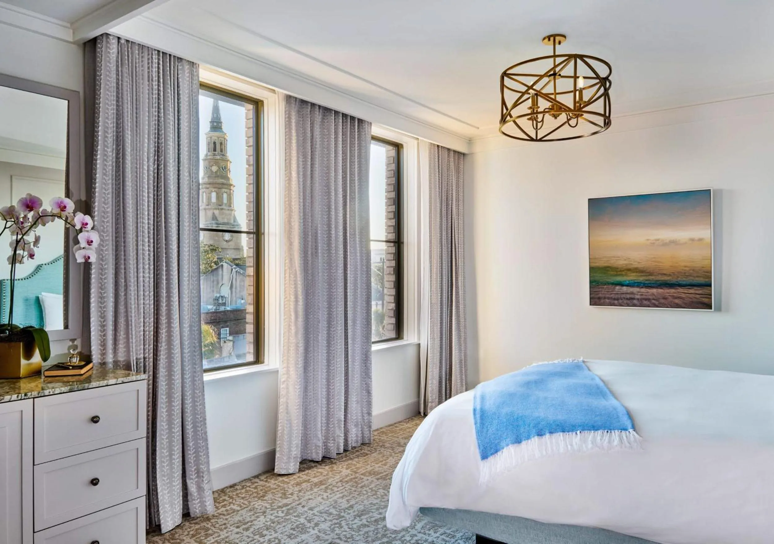 Bedroom in The Loutrel