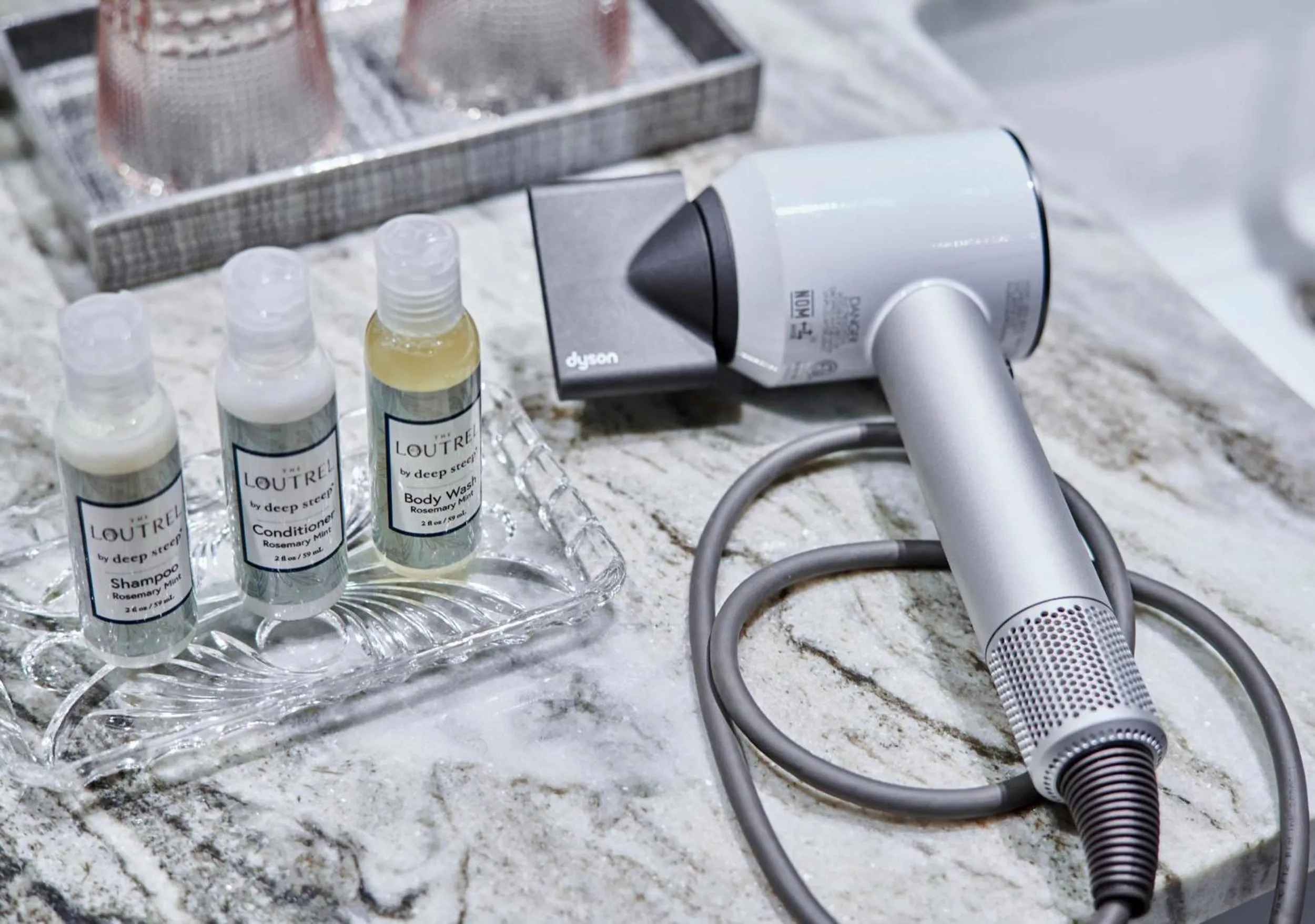 Bathroom in The Loutrel