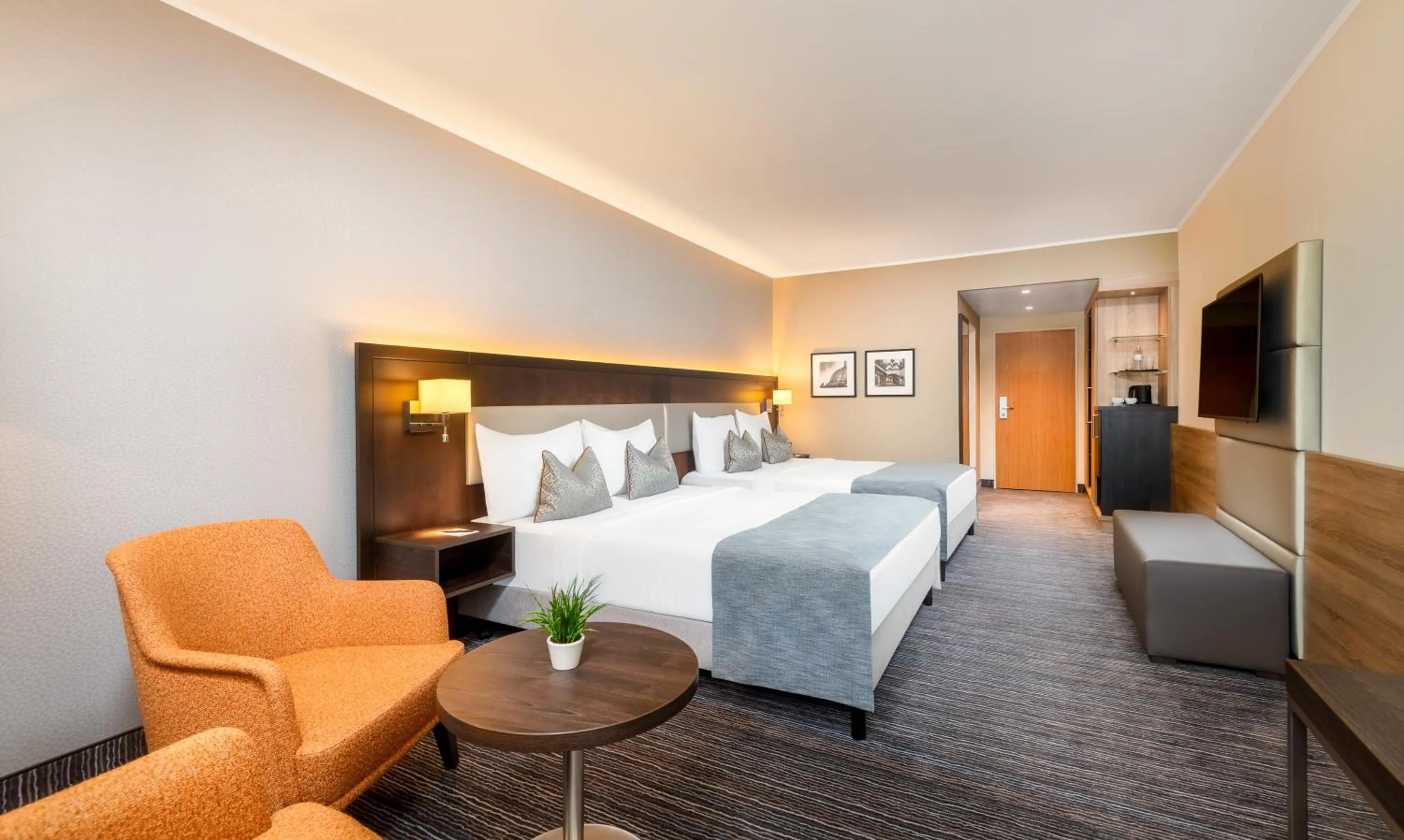 Bed in Wyndham Grand Salzburg Conference Centre